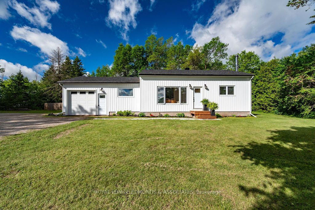 18115 Highway 17 Highway, Whitewater Region, ON K0J 1K0 photo 3