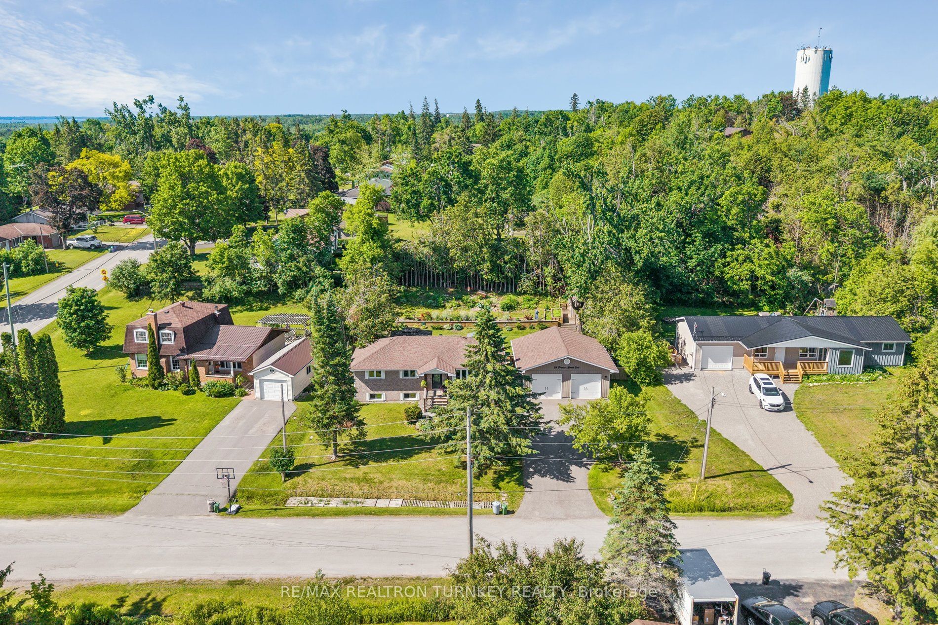 24 Princes Street E, Kawartha Lakes, ON K0M 1N0 photo 3