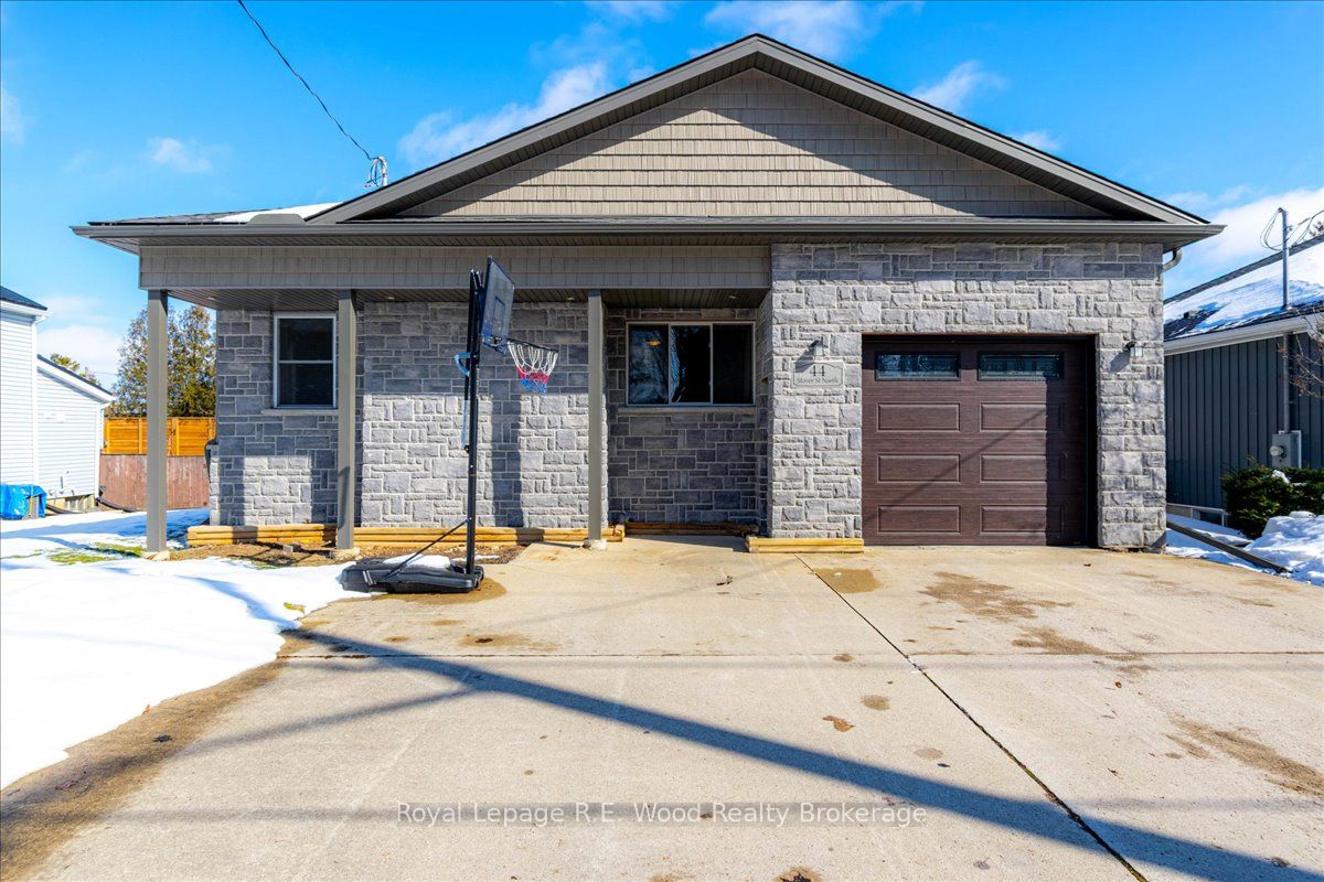 44 Stover Street N, Norwich, ON N0J 1P0 photo 2