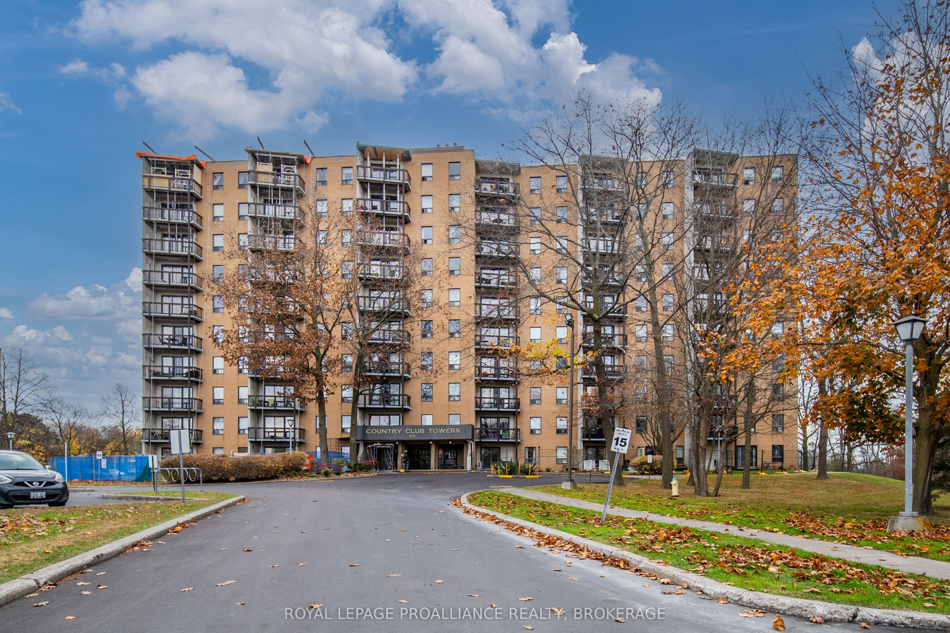 66 Greenview Drive 510, Kingston, ON K7M 7C5