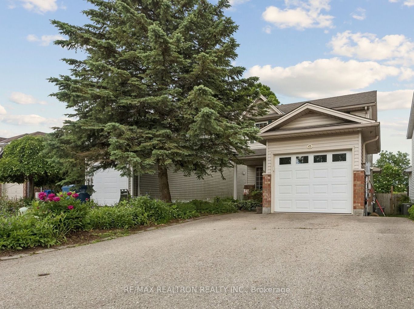 45 Waxwing Crescent, Guelph, ON N1C 1E3 photo 4