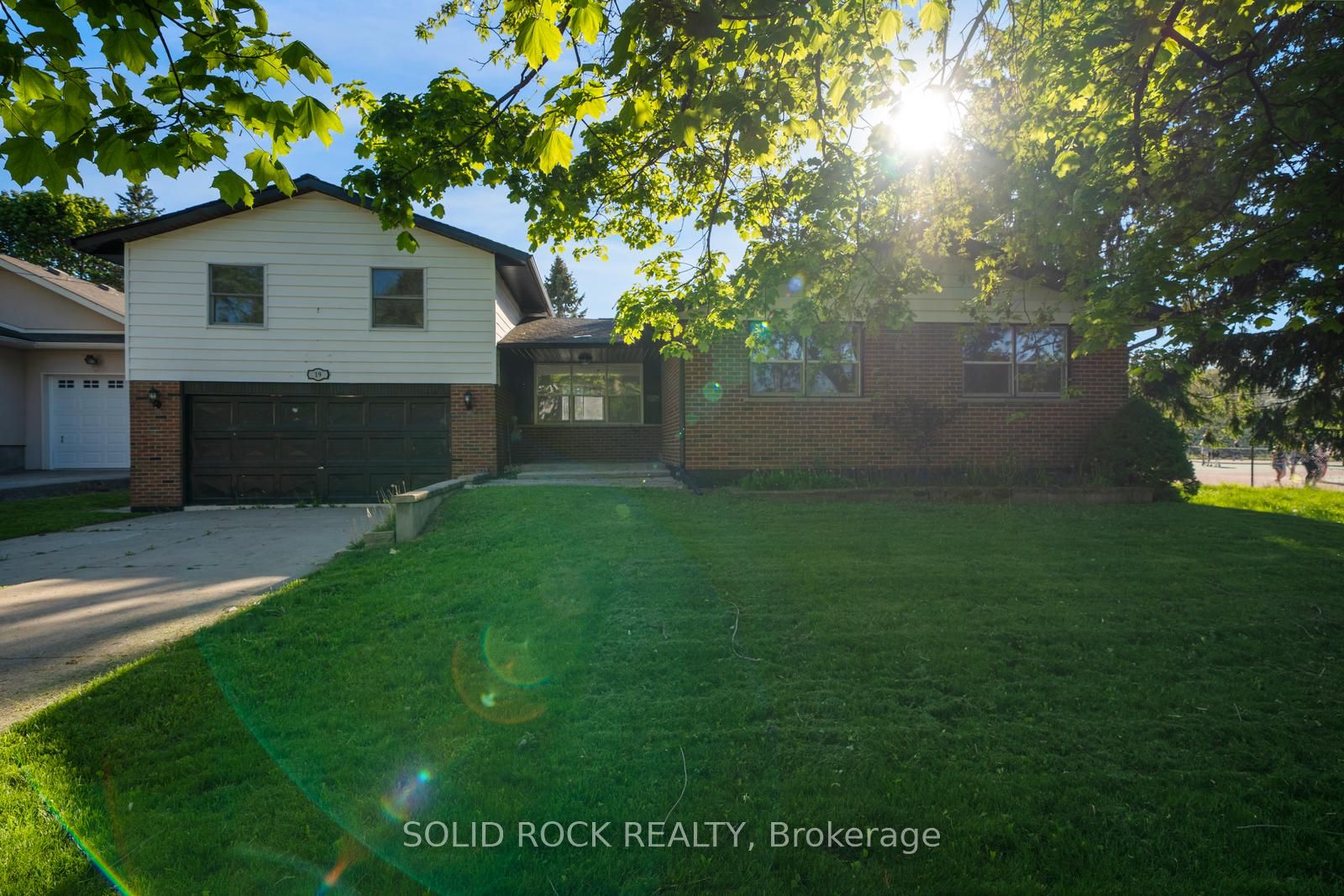19 Coverdale Avenue, Cobourg, ON K9A 4H5