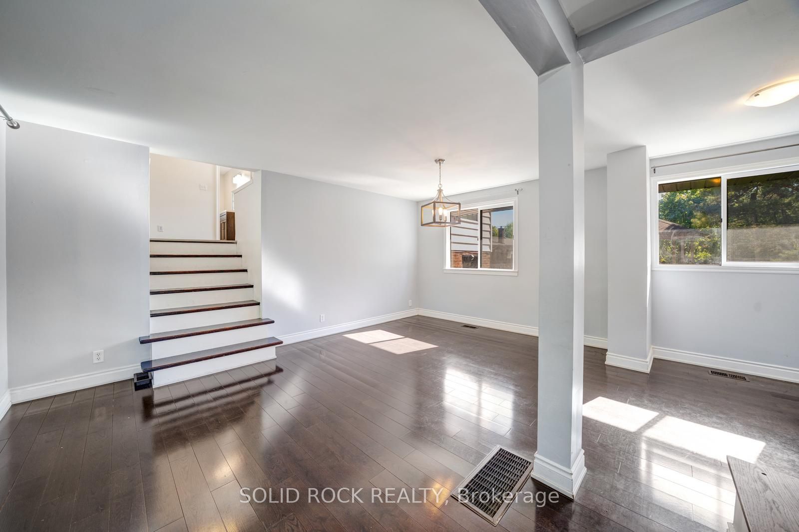 19 Coverdale Avenue, Cobourg, ON K9A 4H5 photo 4
