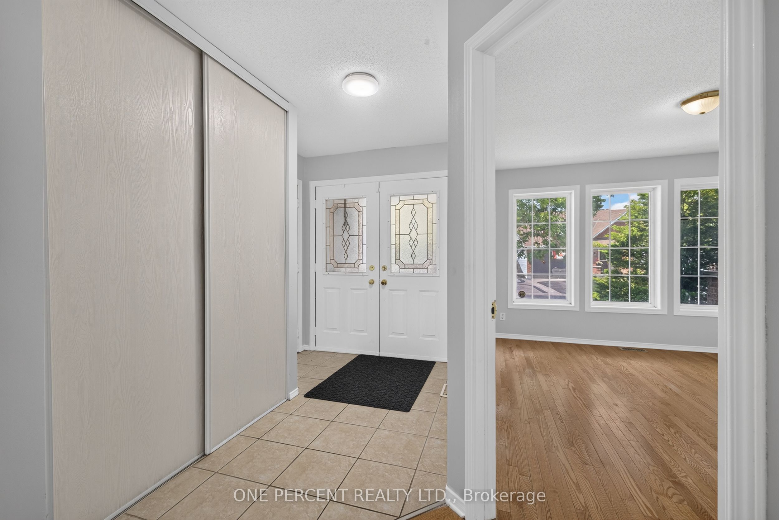 6 Windchime Crescent, Barrhaven, ON K2G 6J3 photo 4