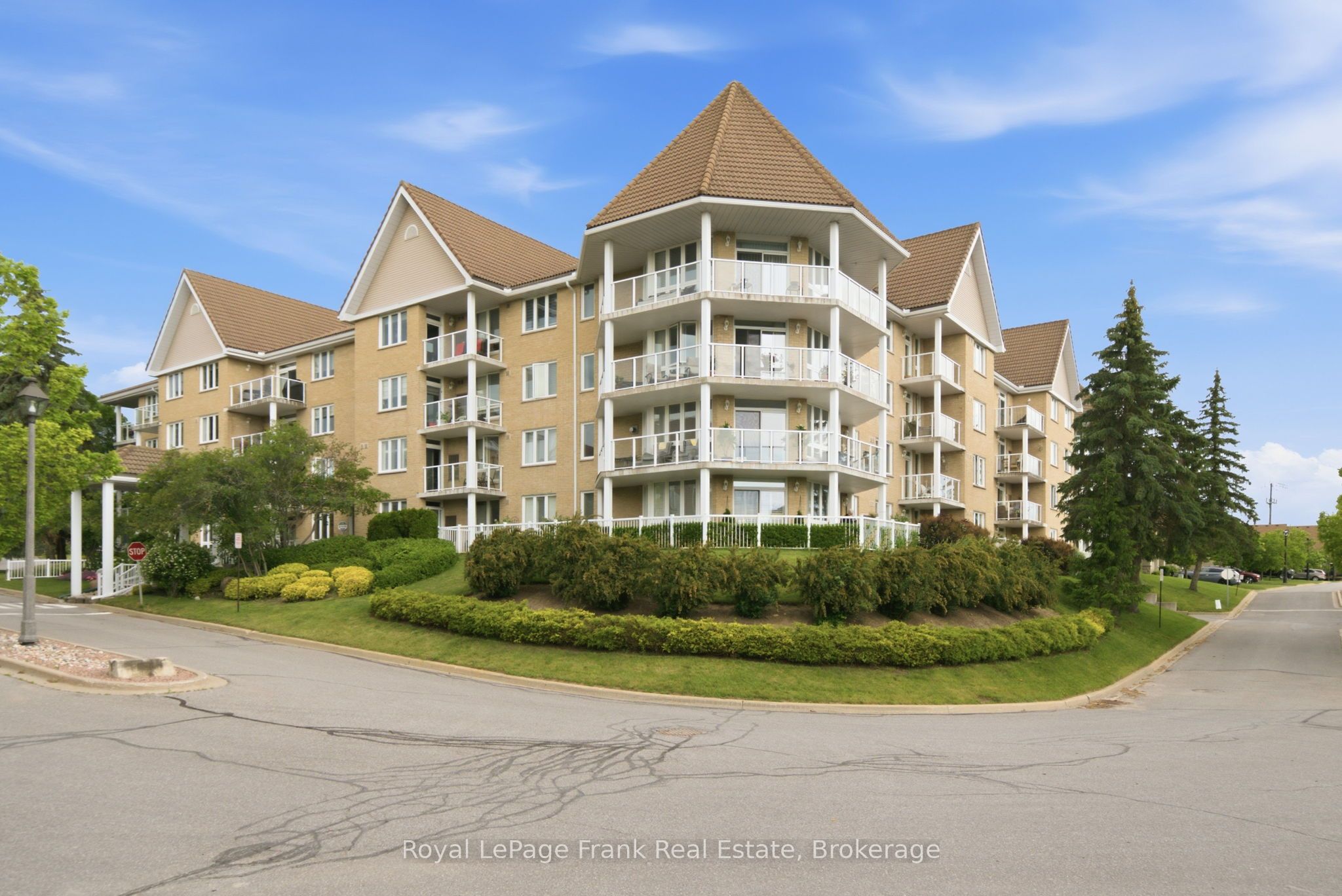 51 Rivermill Boulevard 110, Kawartha Lakes, ON K9V 6E8 photo 2