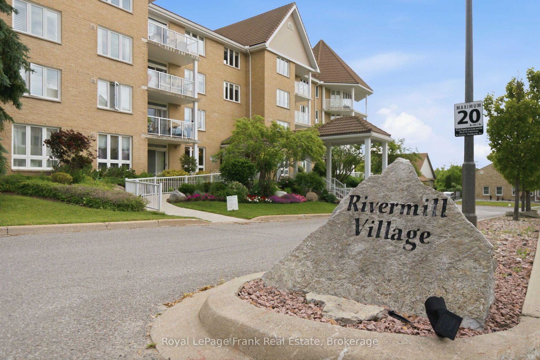 51 Rivermill Boulevard 110, Kawartha Lakes, ON K9V 6E8 photo 3