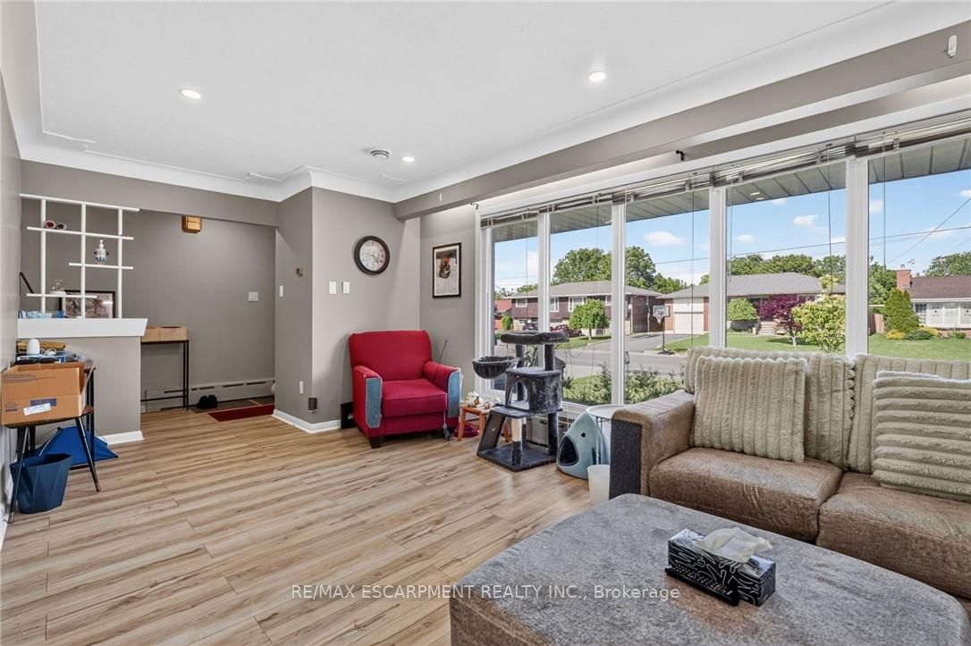 300 Knoll Street, Port Colborne, ON L3K 5B9 photo 5
