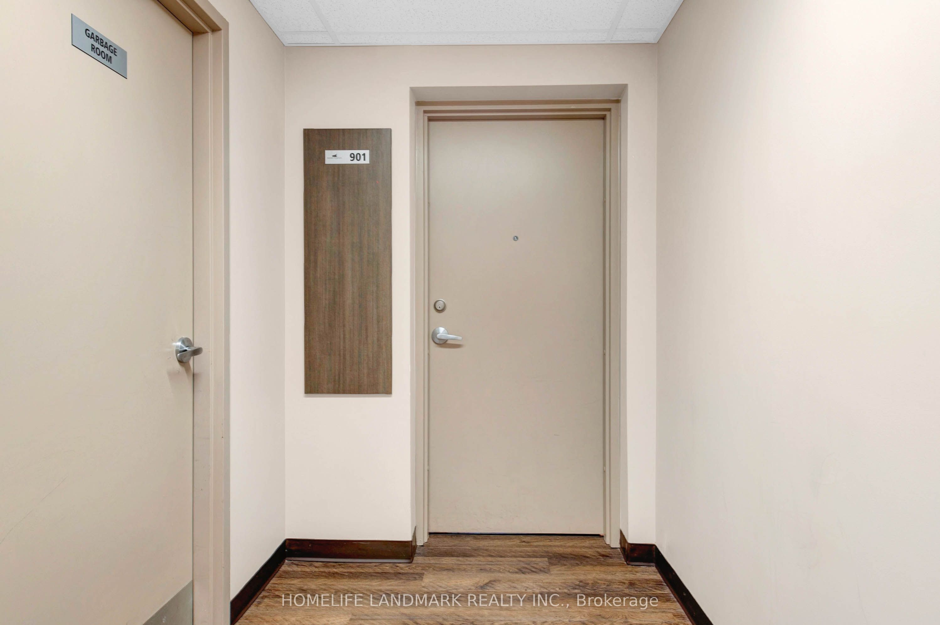 8 Hickory Street W 901, Waterloo, ON N2L 3H6 photo 5
