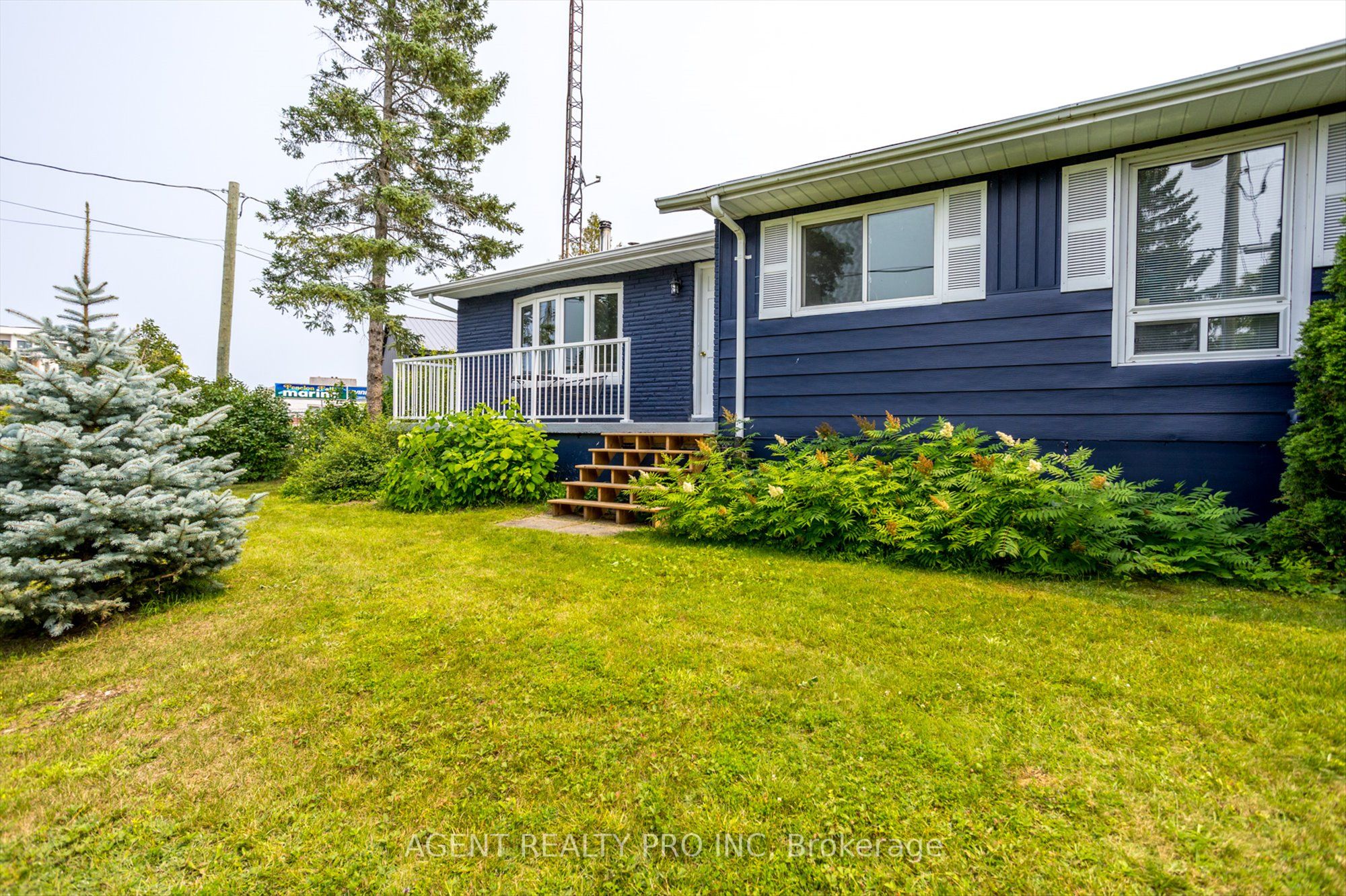 21 Oriole Road, Kawartha Lakes, ON K0M 1N0