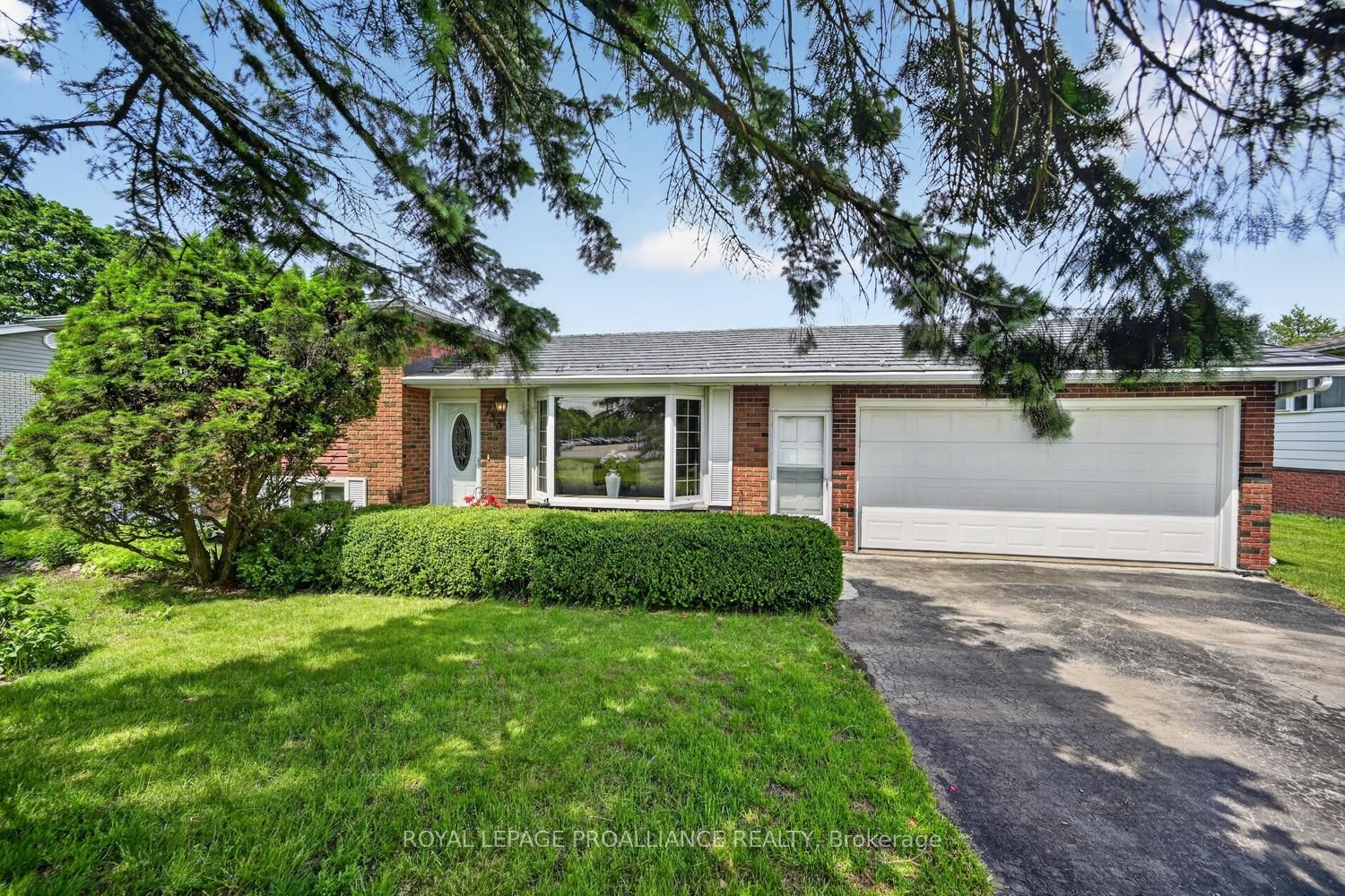 733 Stewart Boulevard, Brockville, ON K6V 5T4 photo 5