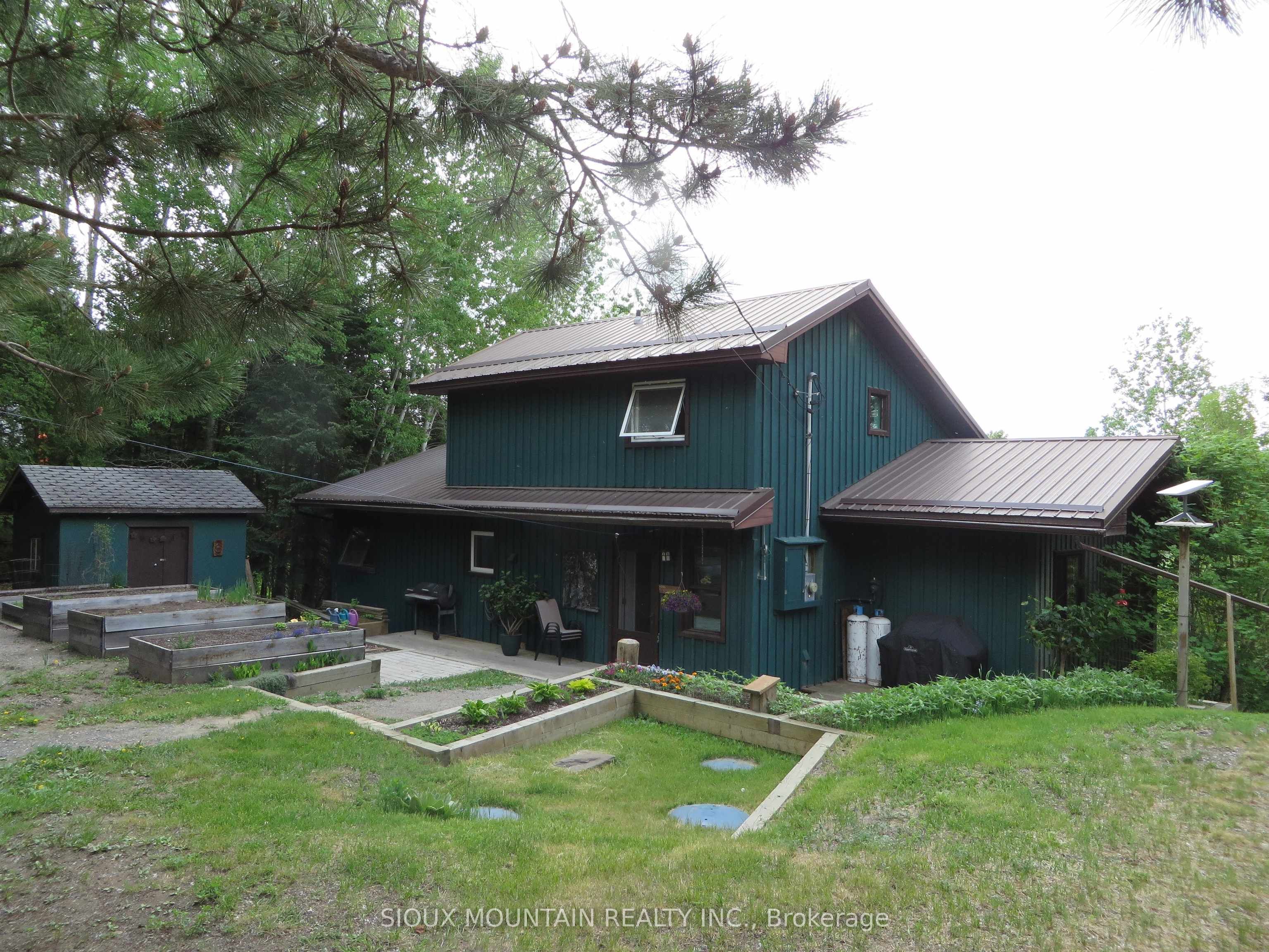 169 Voyageur's North Road, Sioux Lookout, ON P8T 0A7