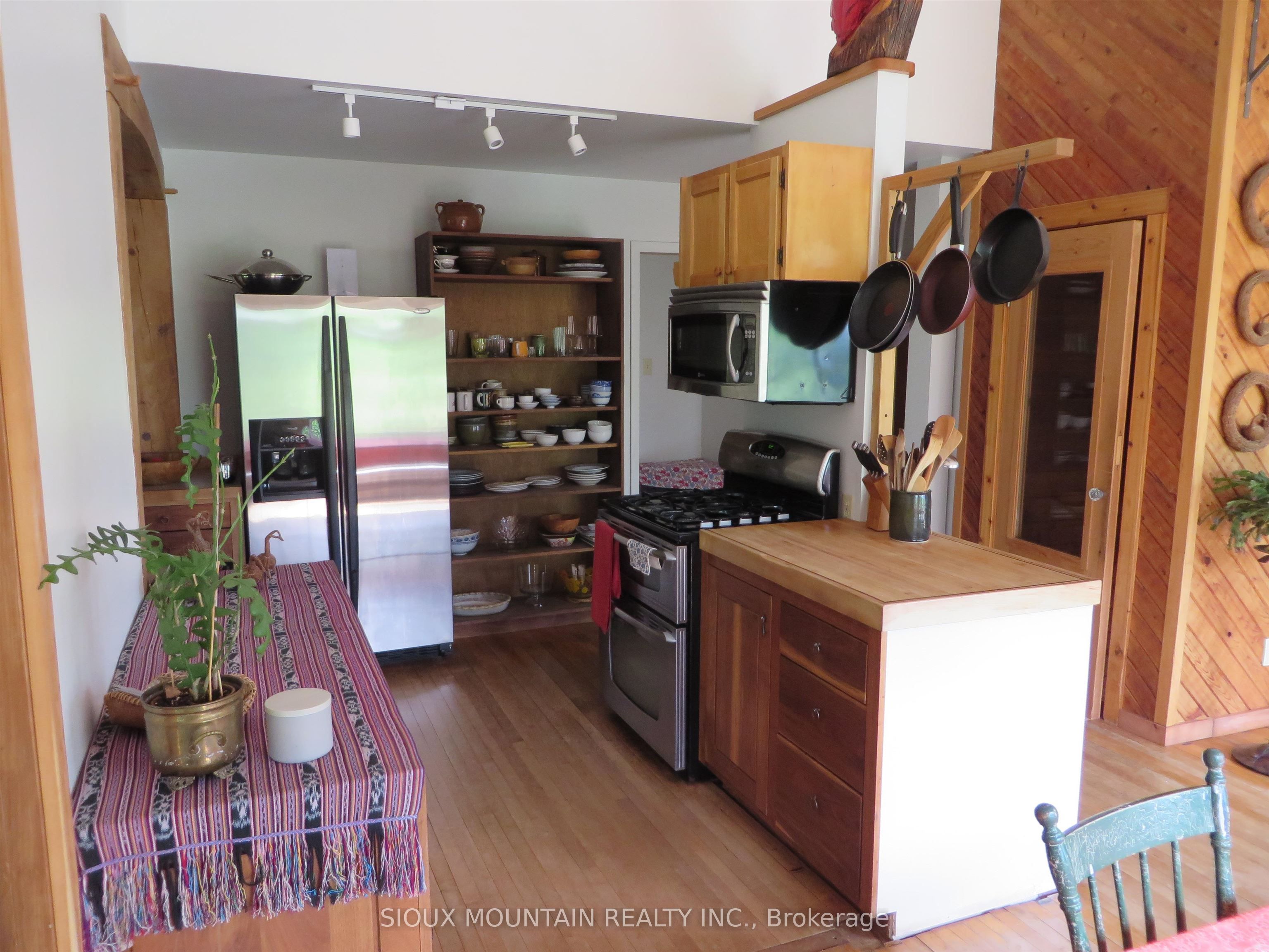 169 Voyageur's North Road, Sioux Lookout, ON P8T 0A7 photo 3