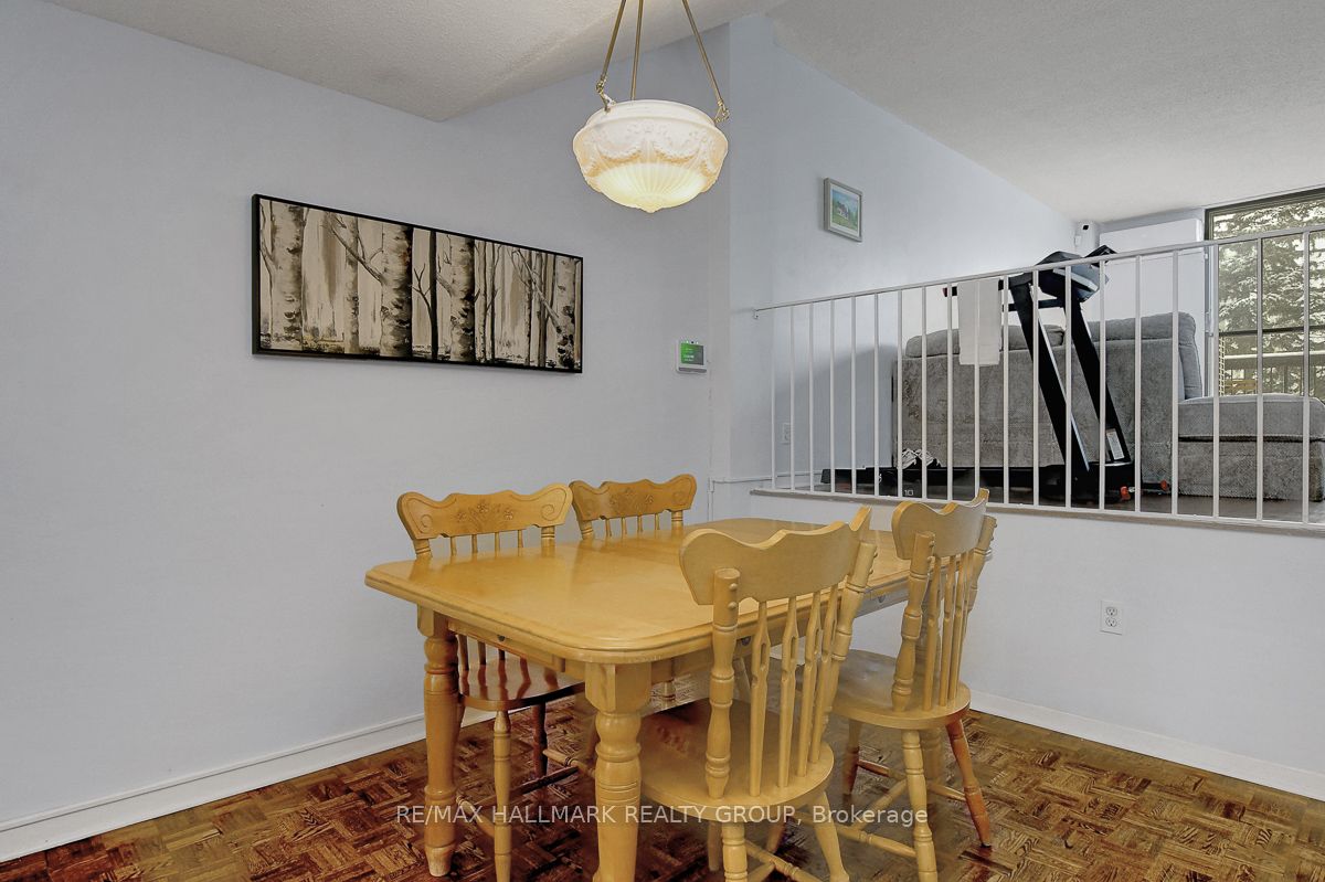 525 St Laurent Boulevard 4, Manor Park - Cardinal Glen and Area, ON K1K 2Z9 photo 5