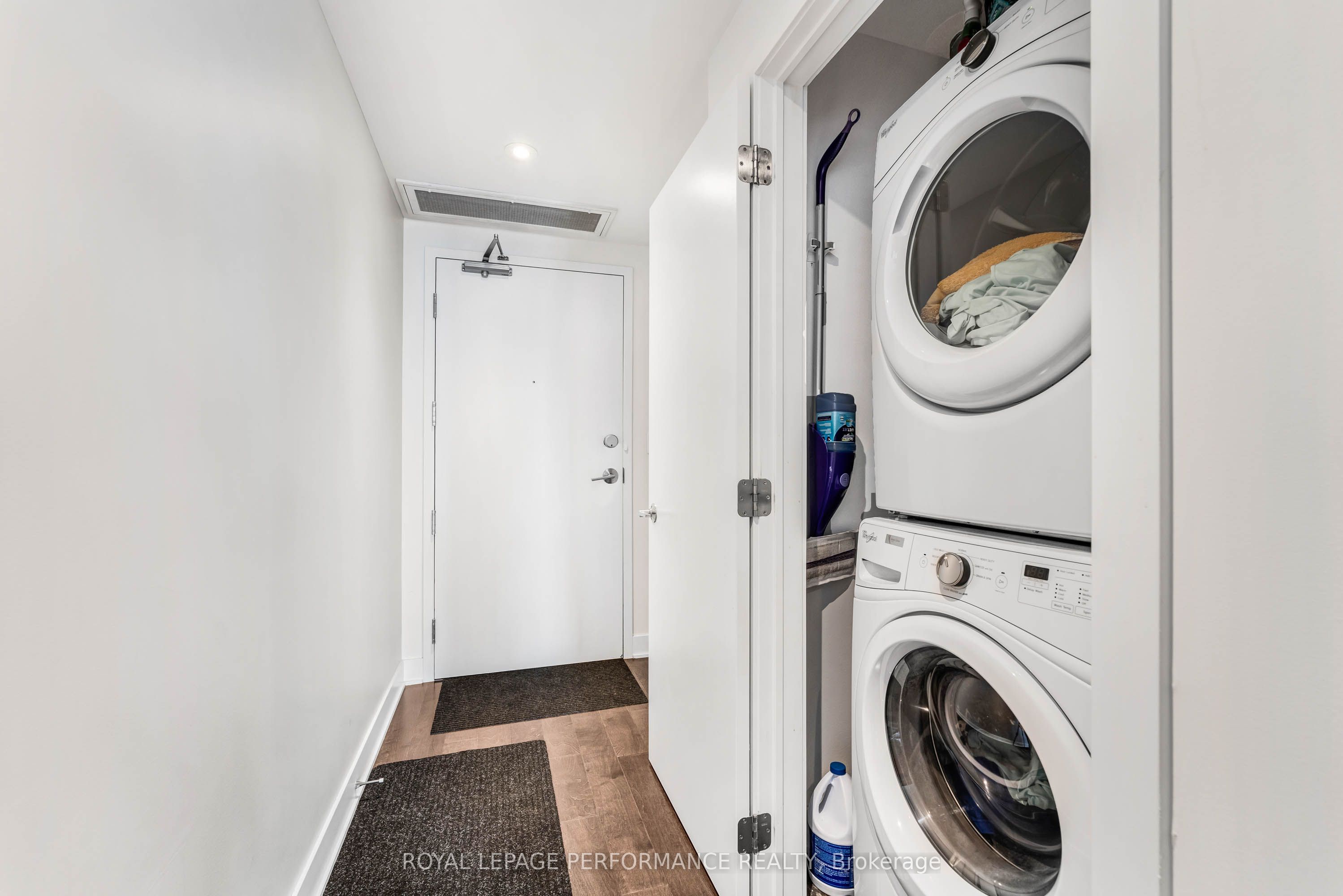 20 Daly Avenue 1810, Lower Town - Sandy Hill, ON K1N 0C6 photo 2