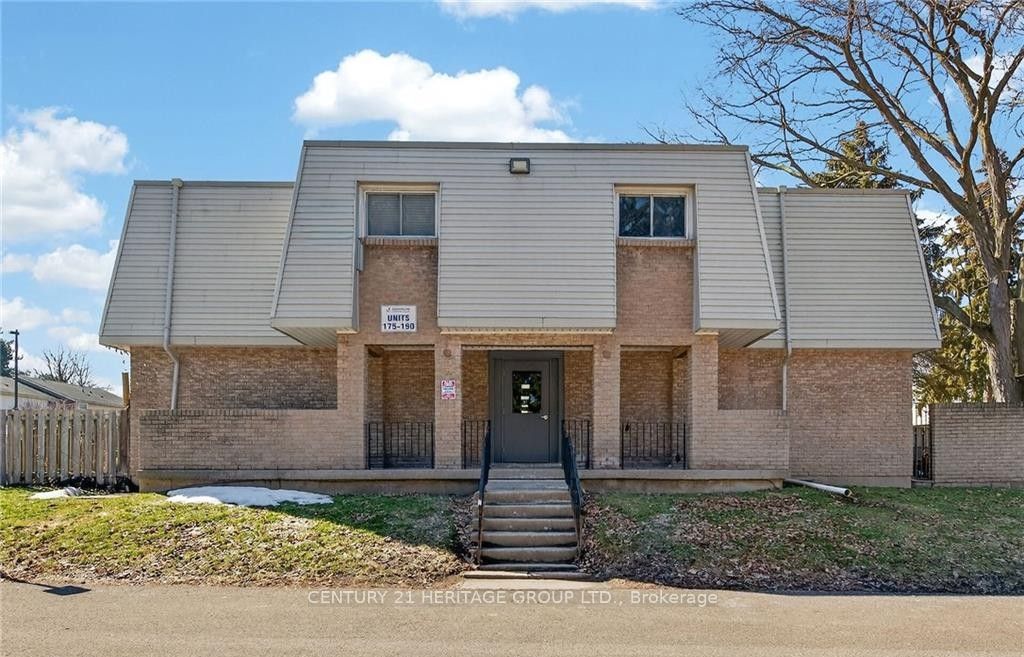 17 Old Pine Trail 182, St. Catharines, ON L2M 6P9 photo 3