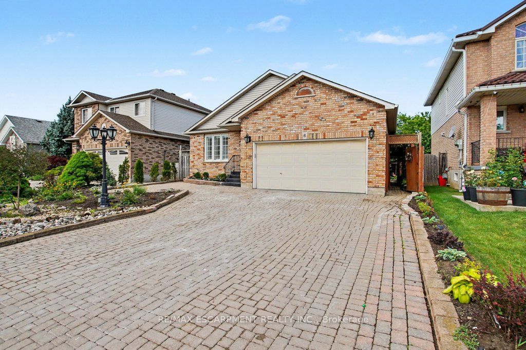 6 Theodore Drive, Hamilton, ON L9A 5J8 photo 3