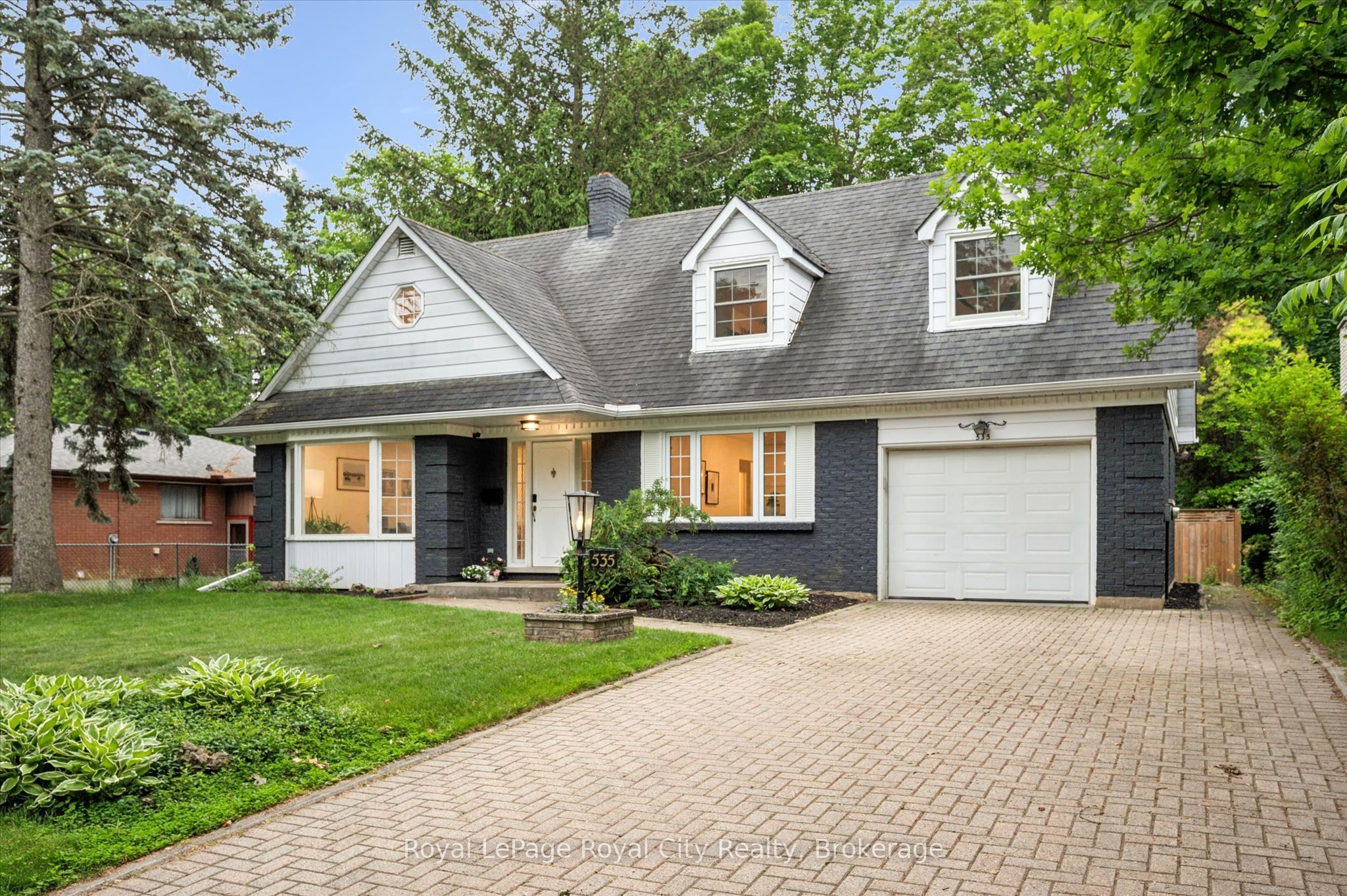 535 Sprucehill Avenue, Waterloo, ON N2L 4V8 photo 3