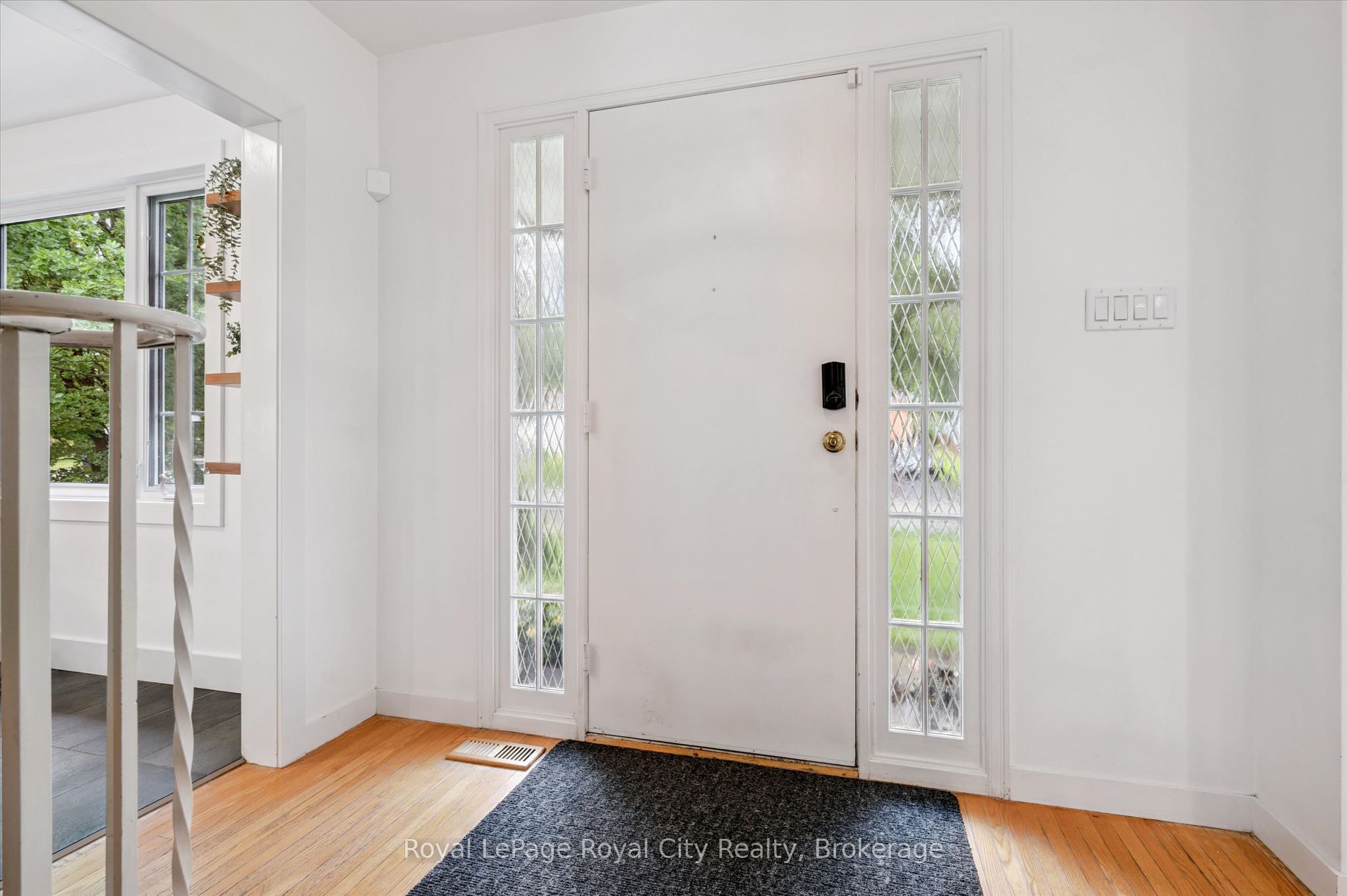 535 Sprucehill Avenue, Waterloo, ON N2L 4V8 photo 5