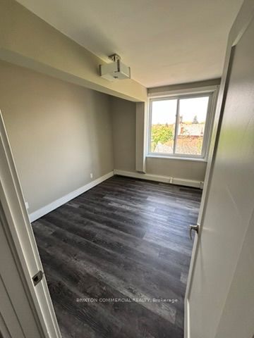 30 Chatham Street 405, Brantford, ON N3T 2N6 photo 5