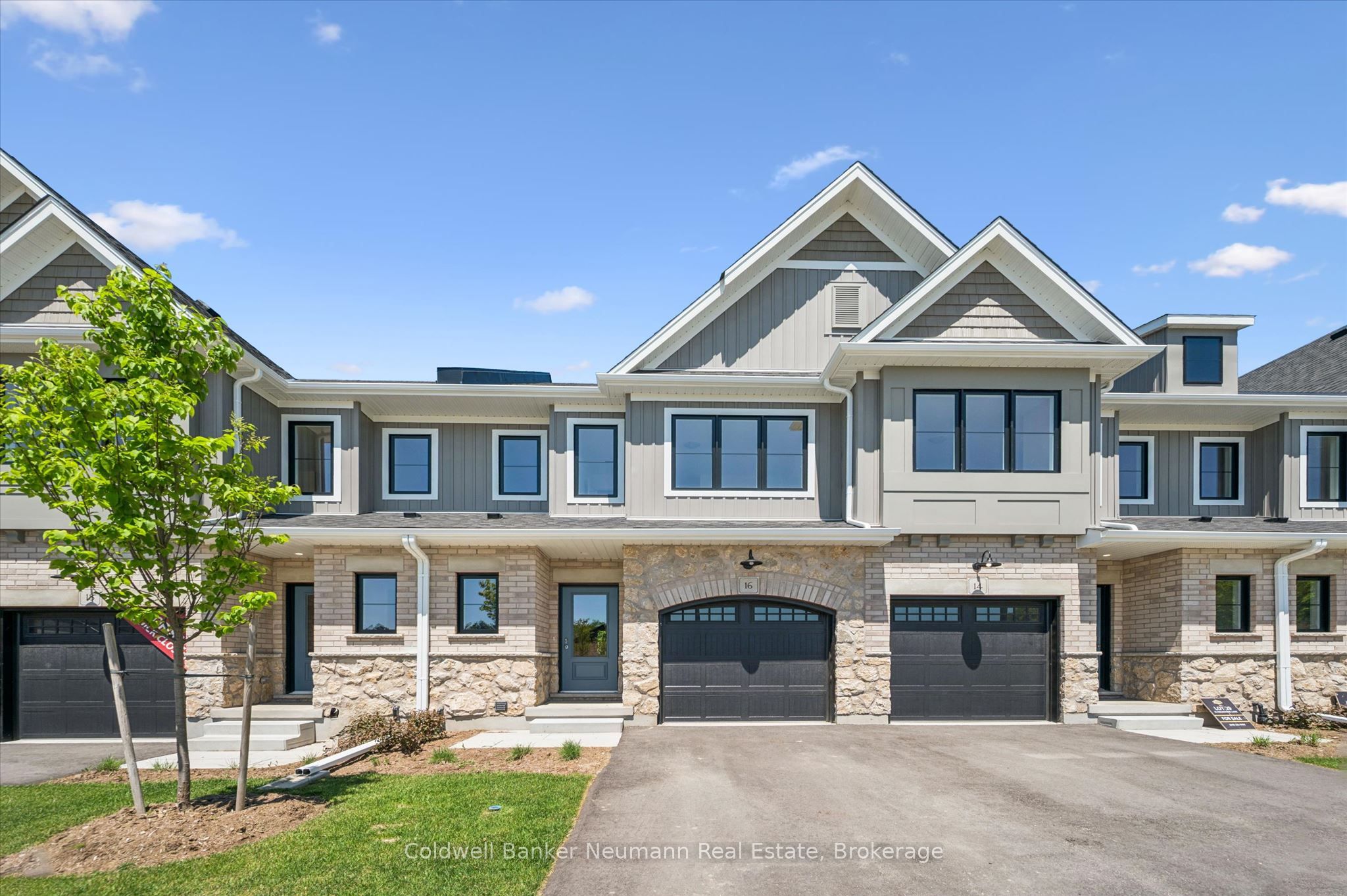 16 Fieldstone Lane, Centre Wellington, ON N0B 1S0