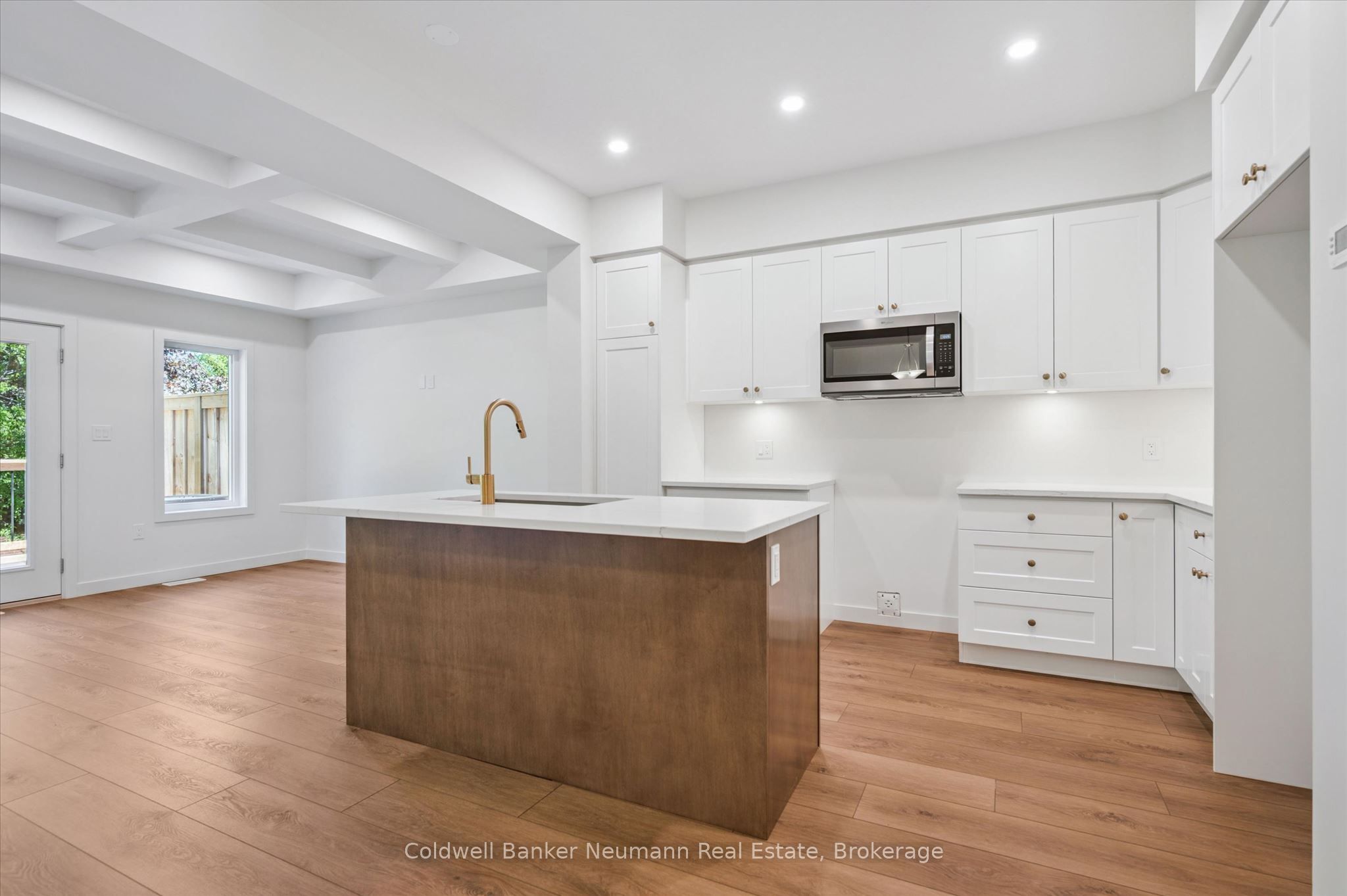 16 Fieldstone Lane, Centre Wellington, ON N0B 1S0 photo 4