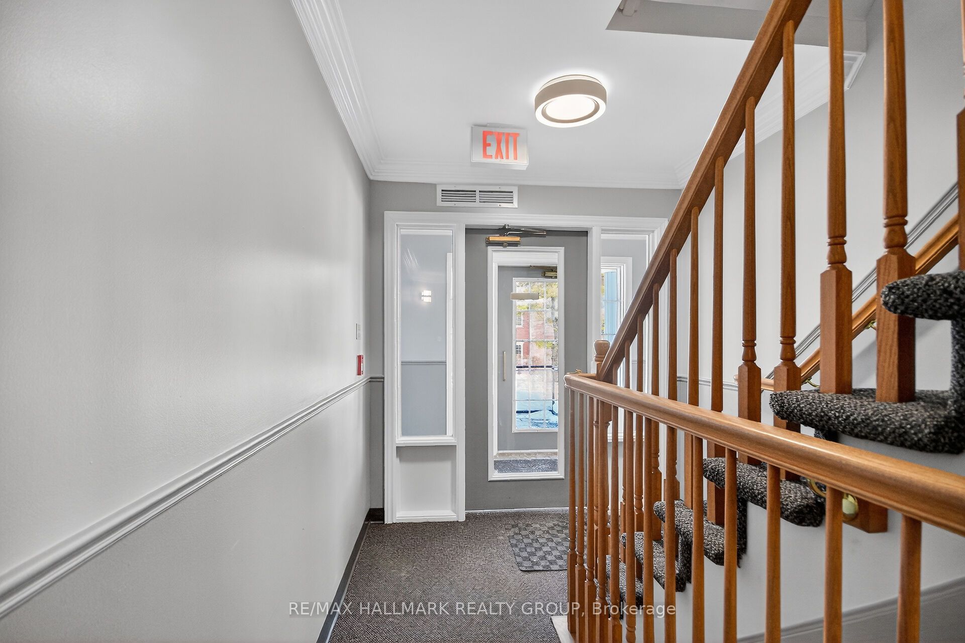 51 Robson Court 2B, Kanata, ON K2K 2W1 photo 5