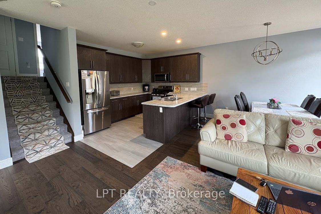 760 Chelton Road S, London South, ON N6M 0H8 photo 5