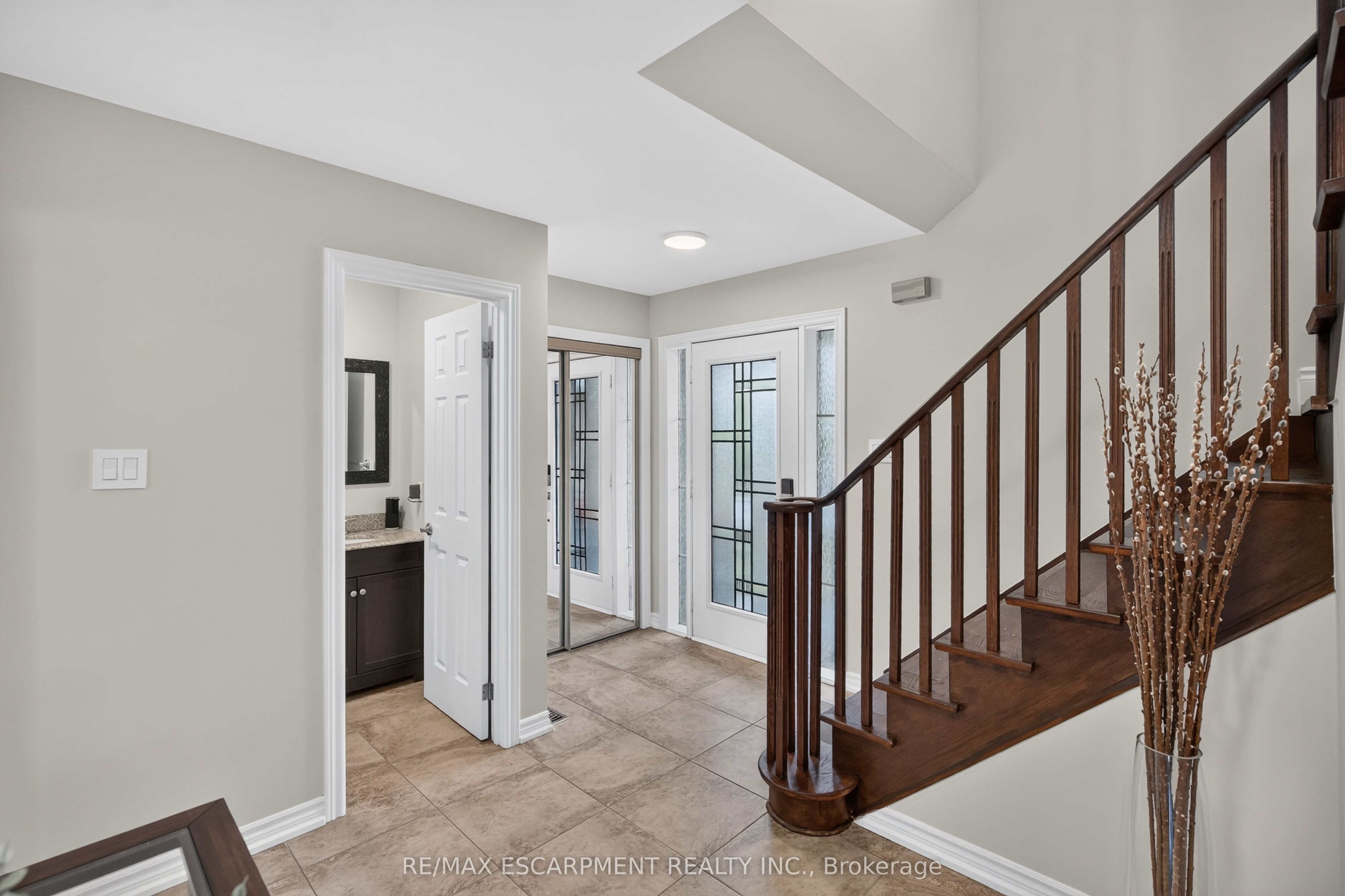 119 Boulding Avenue, Hamilton, ON L8B 0M2 photo 4
