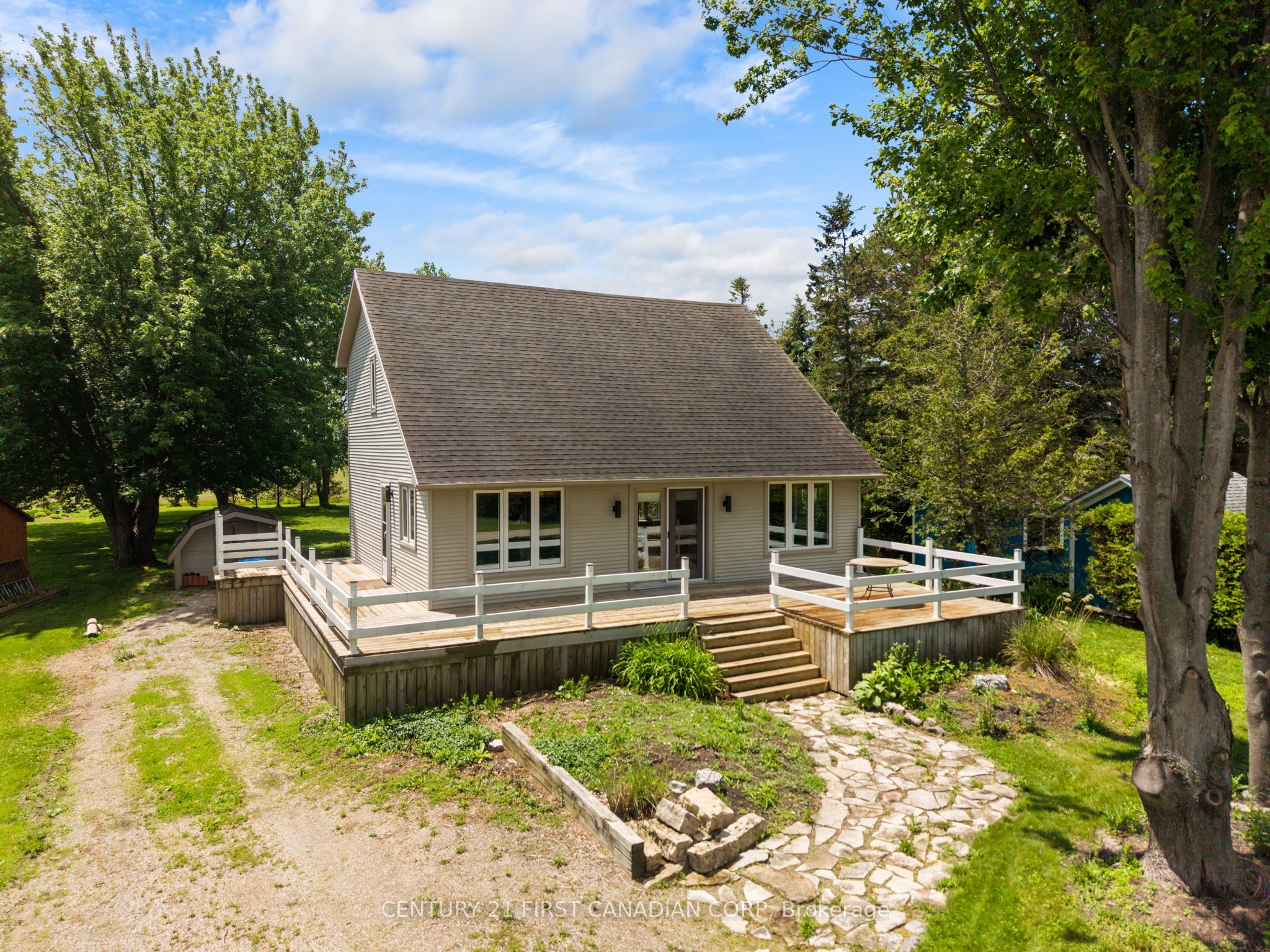 33943 Sunnyridge Road, Bluewater, ON N0M 1N0 photo 3