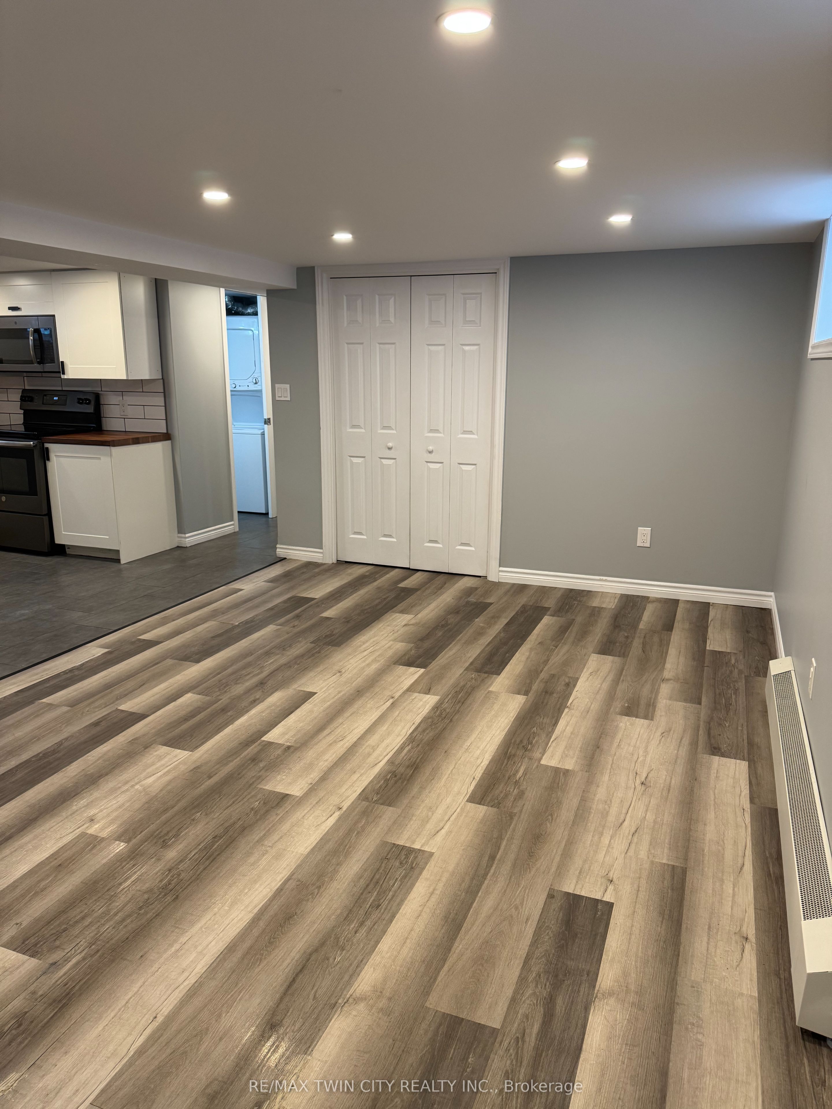 46 Linden Avenue, Brantford, ON N3S 7E5 photo 4