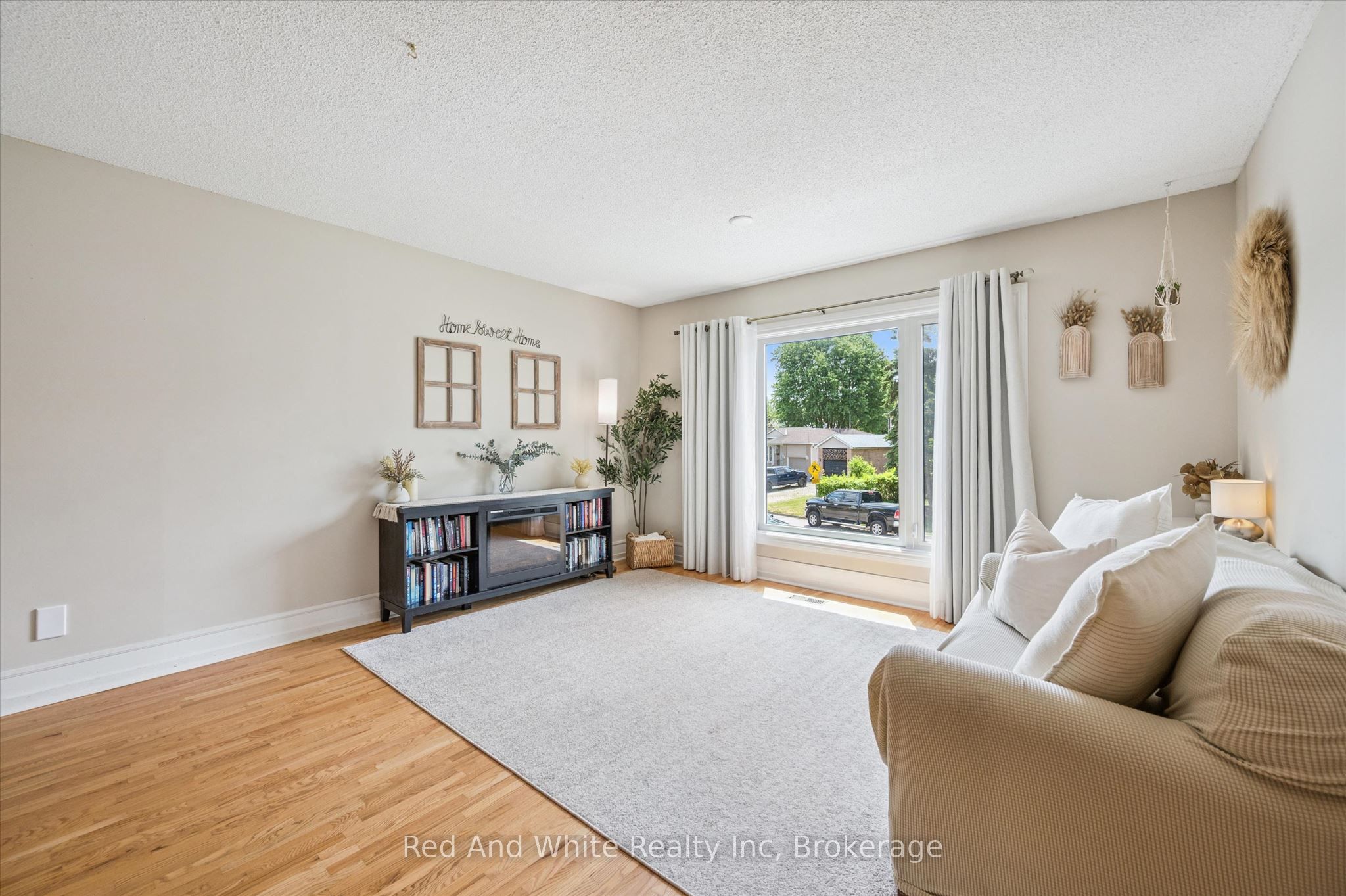 24 Byton Lane, Cambridge, ON N1S 4L9 photo 4