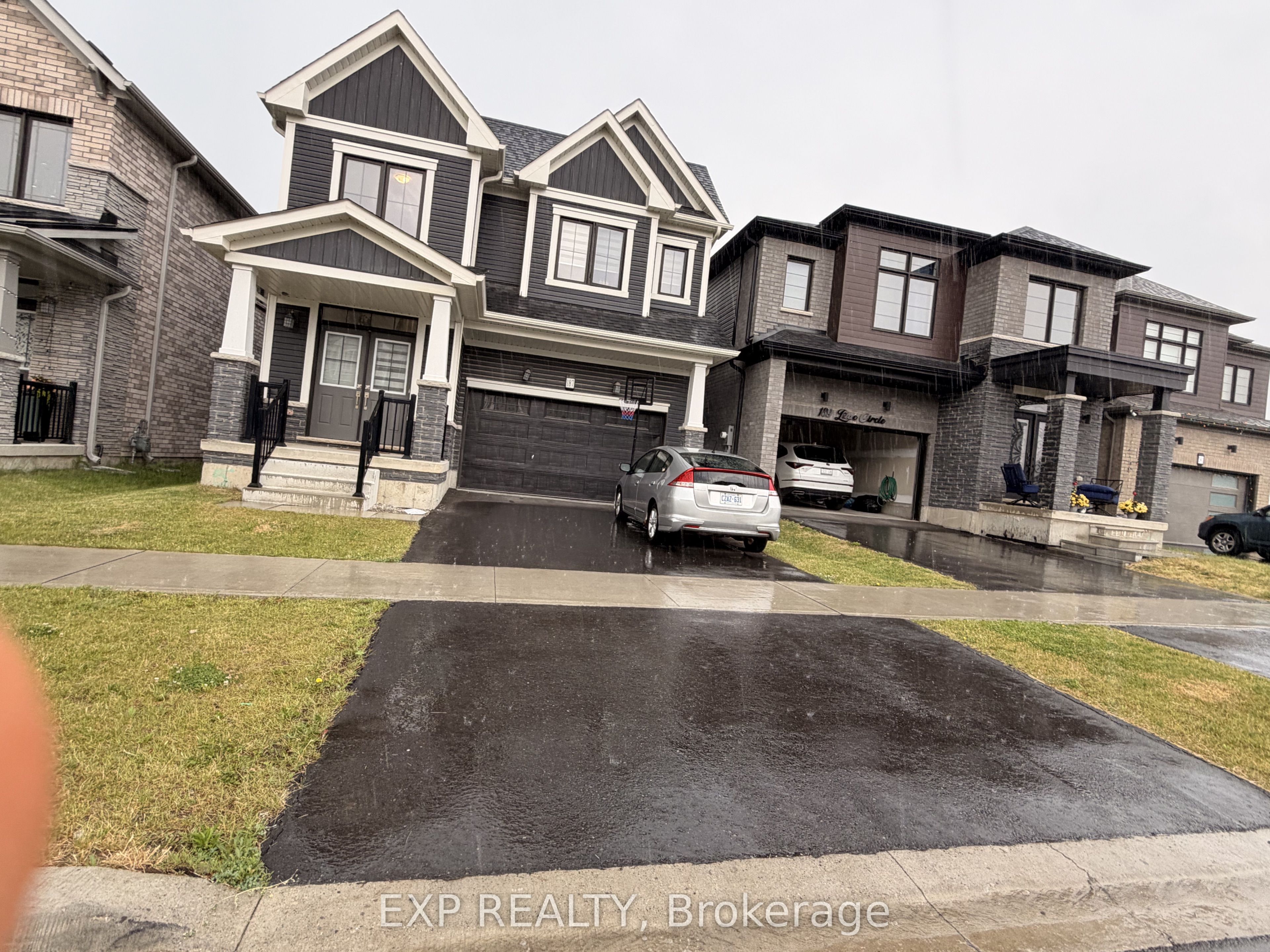 187 Lilac Circle, Haldimand, ON N3W 0H5 photo 2