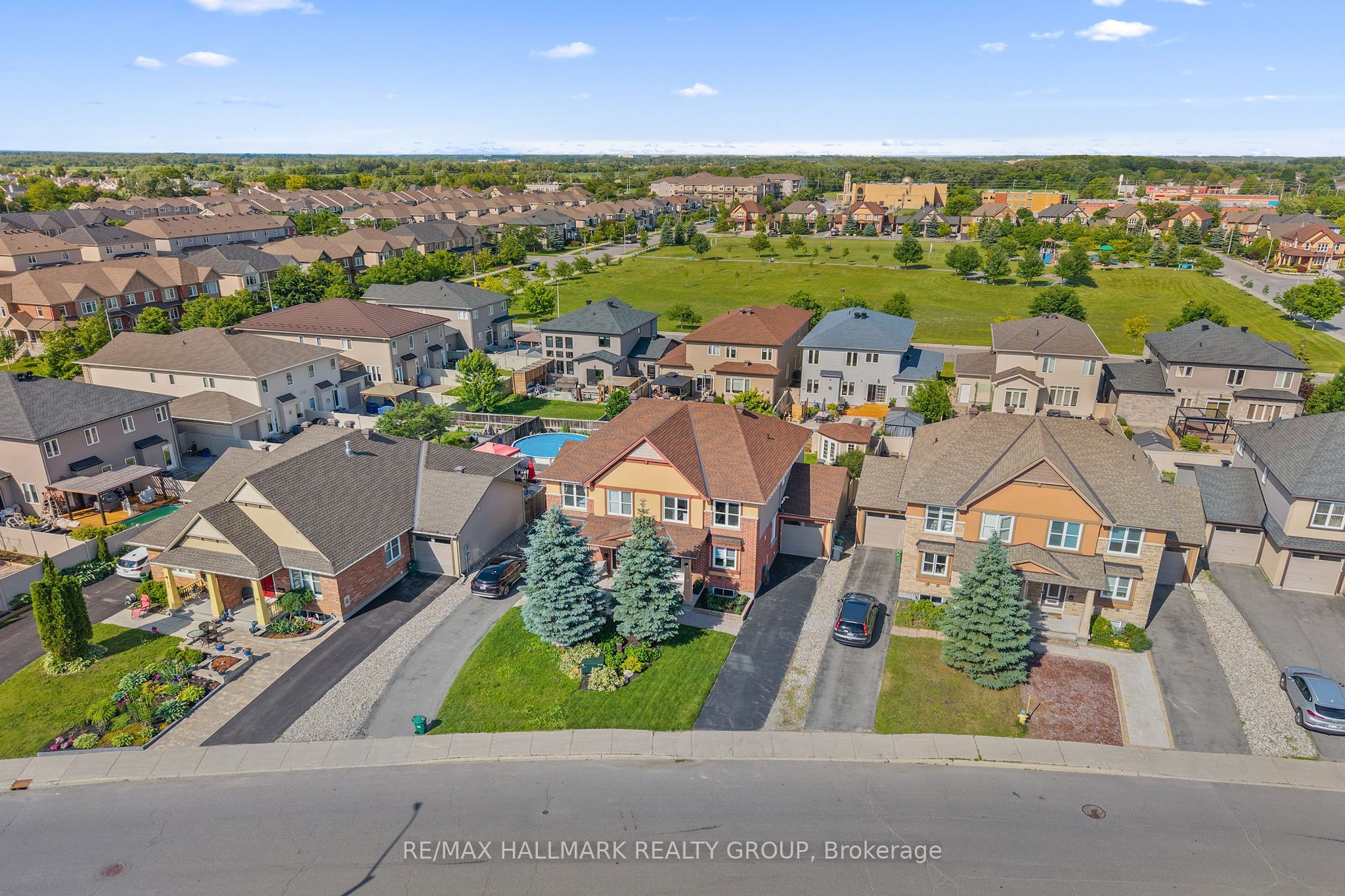 115 Beatrice Drive, Barrhaven, ON K2J 5A4