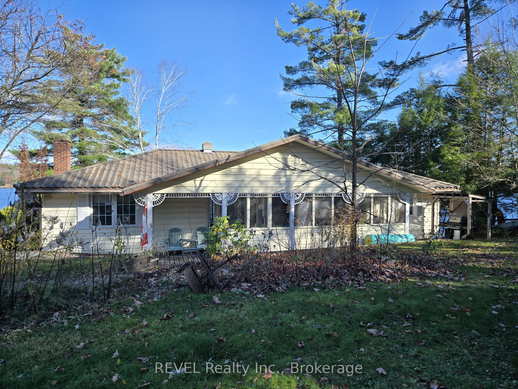 1031 Butterfly Road, Muskoka Lakes, ON P0C 1A0 photo 4
