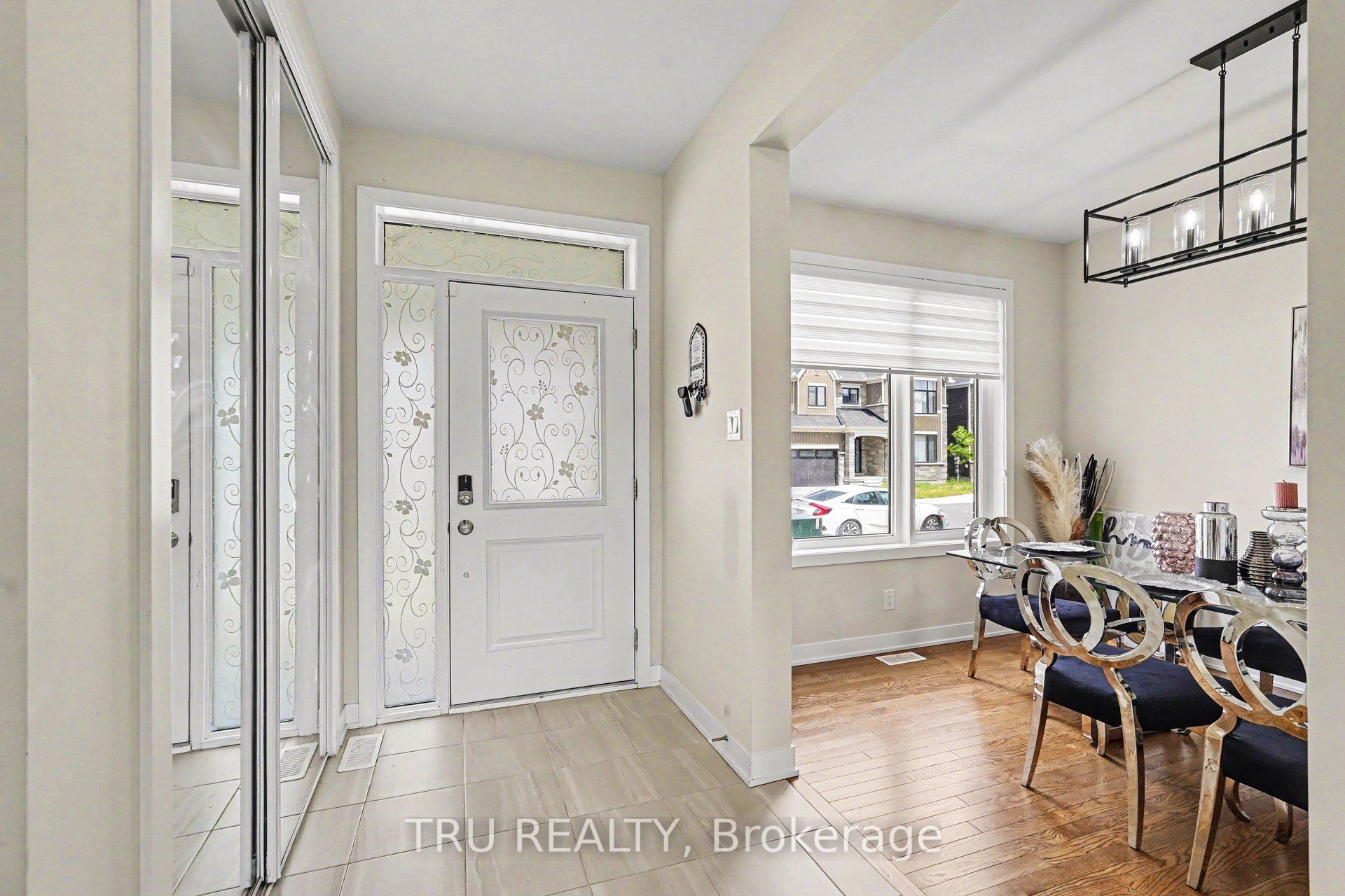 748 EMINENCE Street, Barrhaven, ON K2J 6X6 photo 3