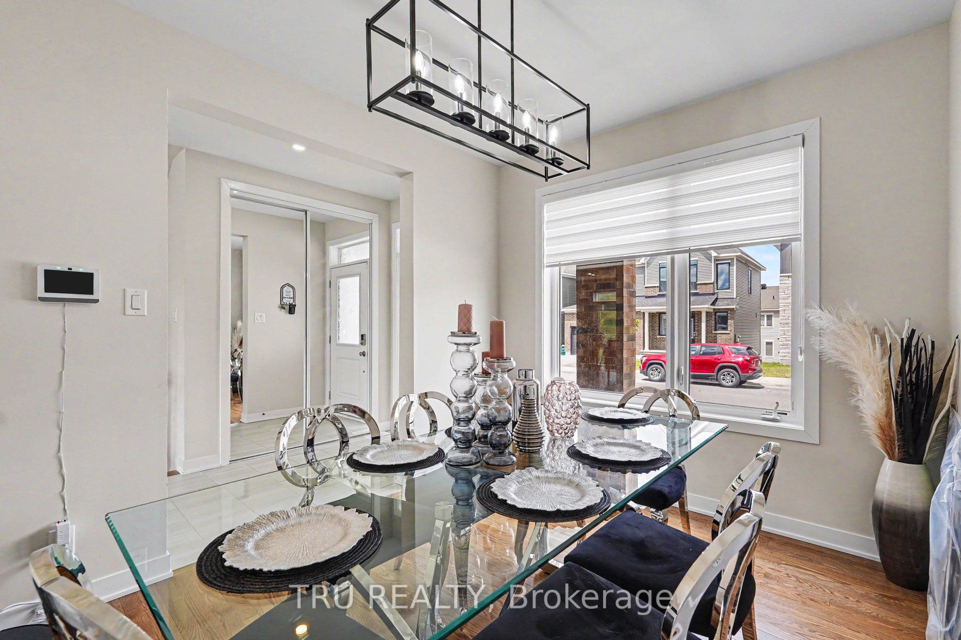 748 EMINENCE Street, Barrhaven, ON K2J 6X6 photo 4