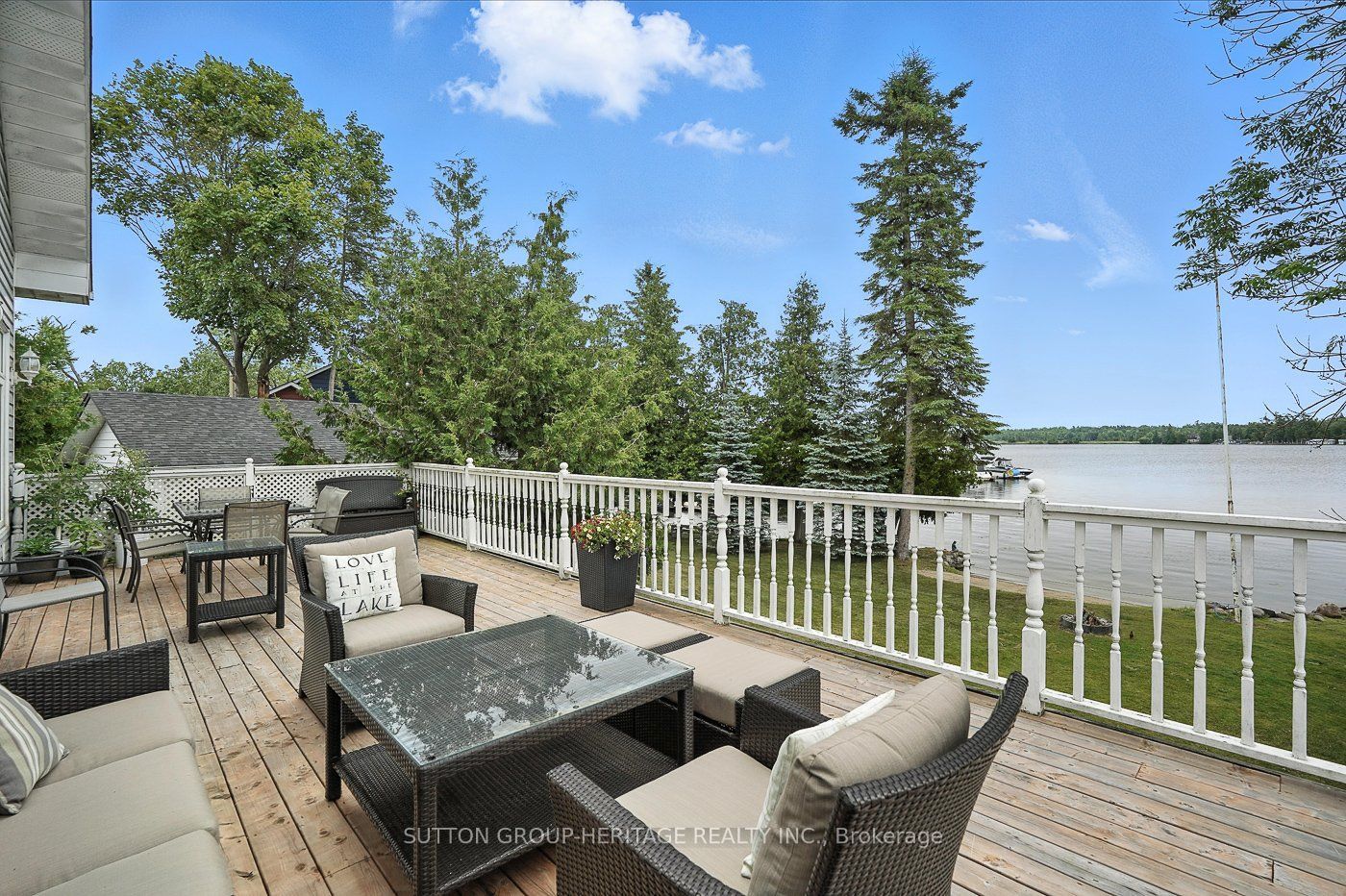 400 Front Street W, Kawartha Lakes, ON K0M 1A0 photo 2