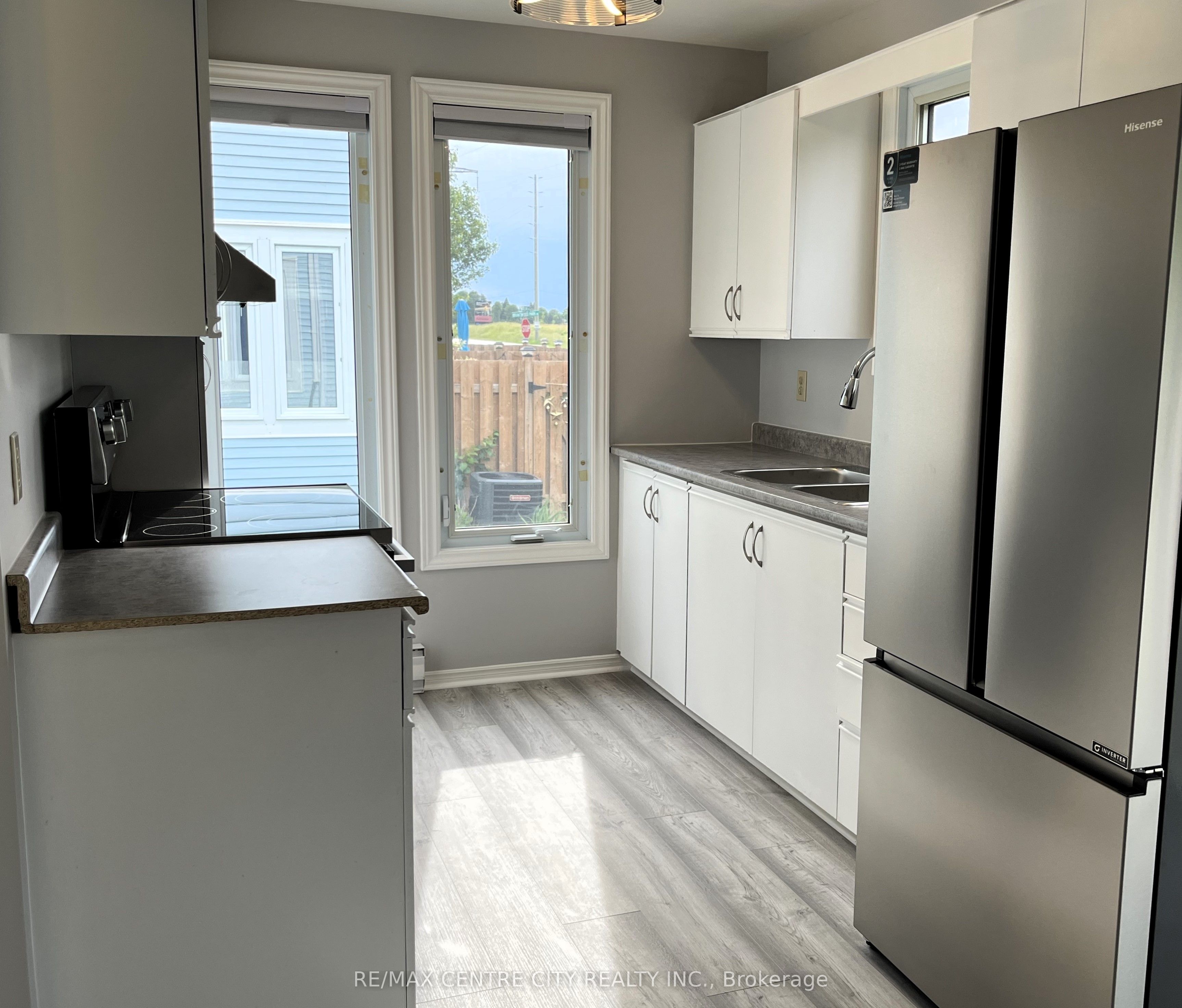 3 Brantwood Park Road Unit C, Brantford, ON N3P 1Y3 photo 4