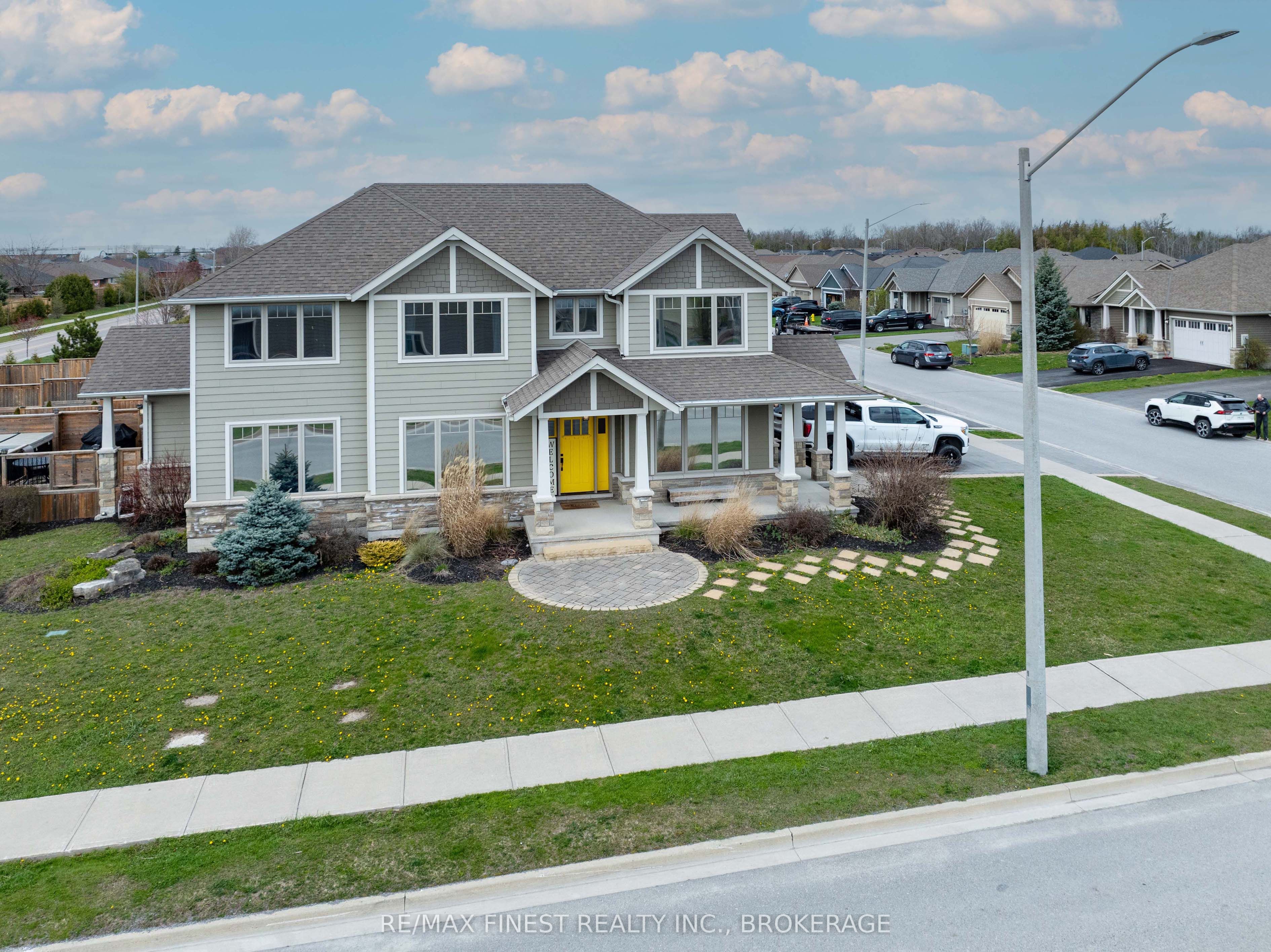 64 Tessa Boulevard, Belleville, ON K8N 0B4
