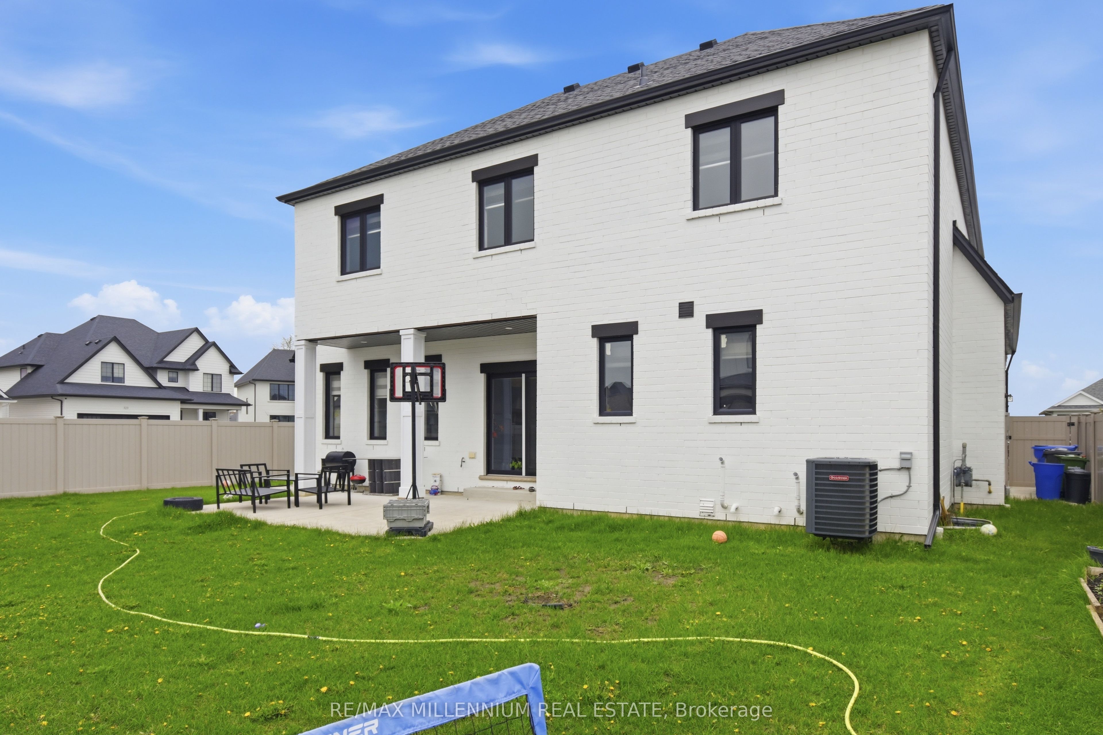 332 Christine Avenue, Lakeshore, ON N0R 1A0 photo 5
