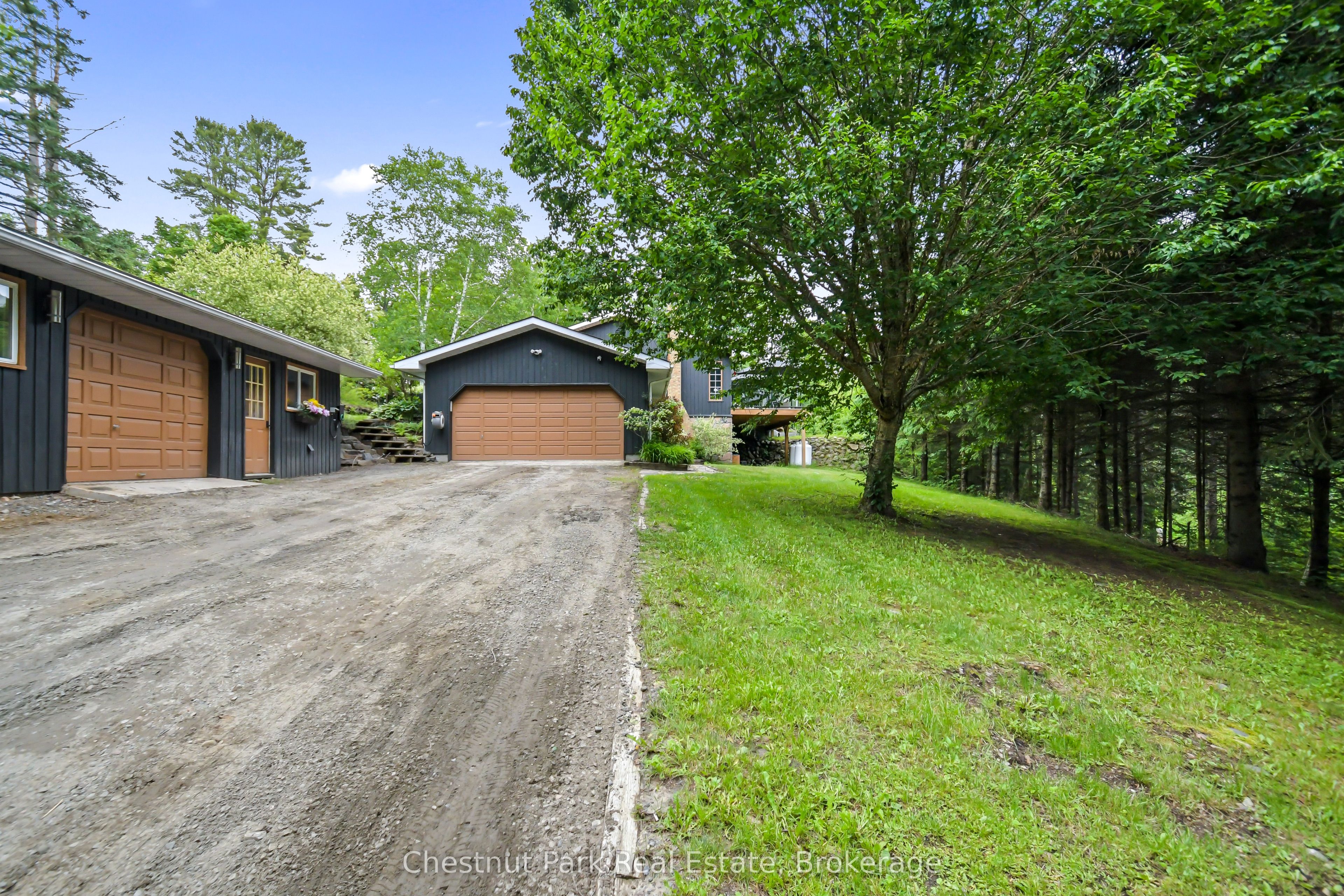 802 Williamsport Road, Huntsville, ON P1H 2J4 photo 4