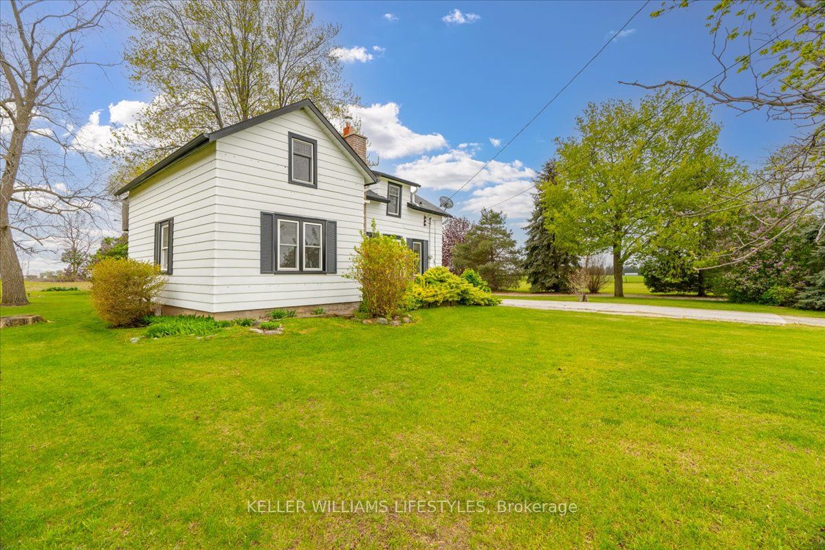 7475 Ridge Road, Lambton Shores, ON N0M 2N0 photo 5