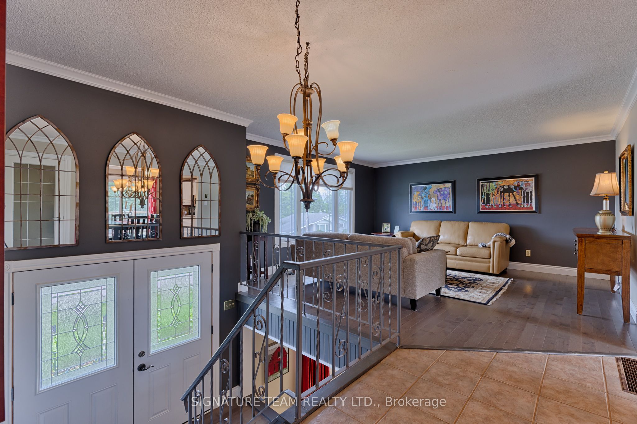 17 Ross Street, Whitewater Region, ON K0J 1K0 photo 3