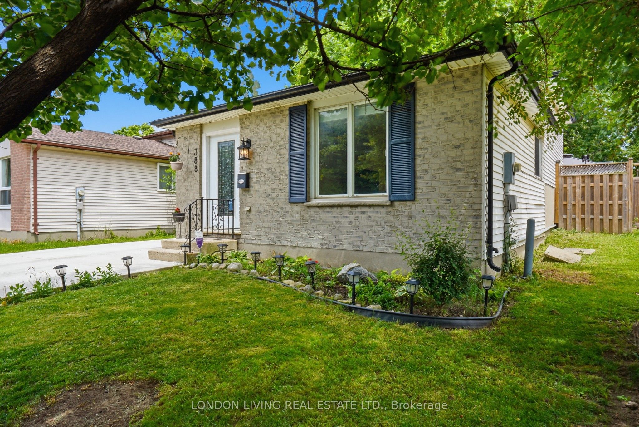 388 Deveron Crescent, London South, ON N5Z 4S3 photo 3