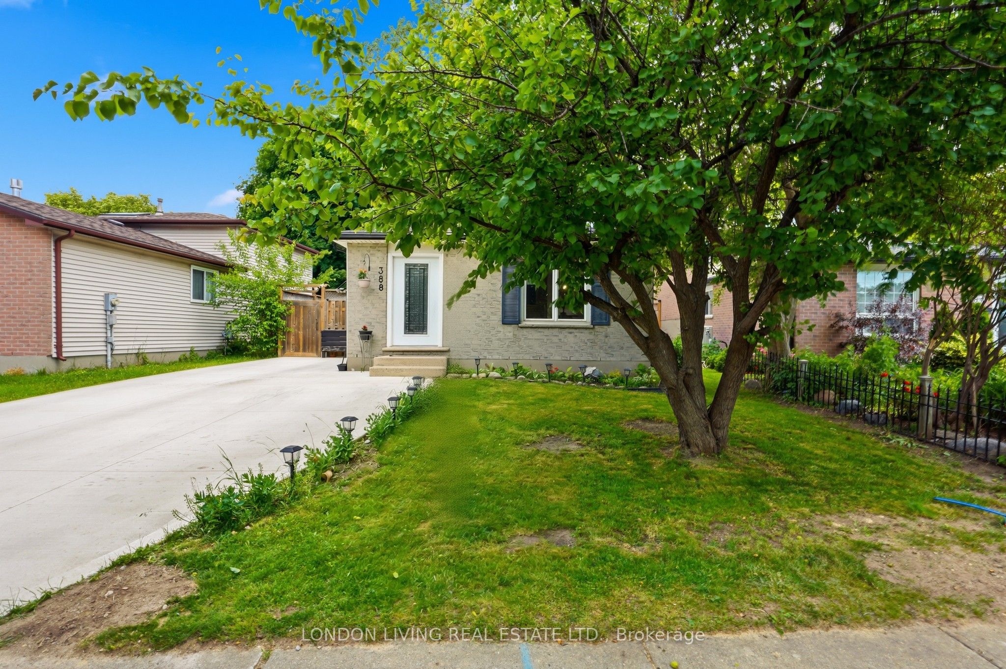 388 Deveron Crescent, London South, ON N5Z 4S3 photo 4