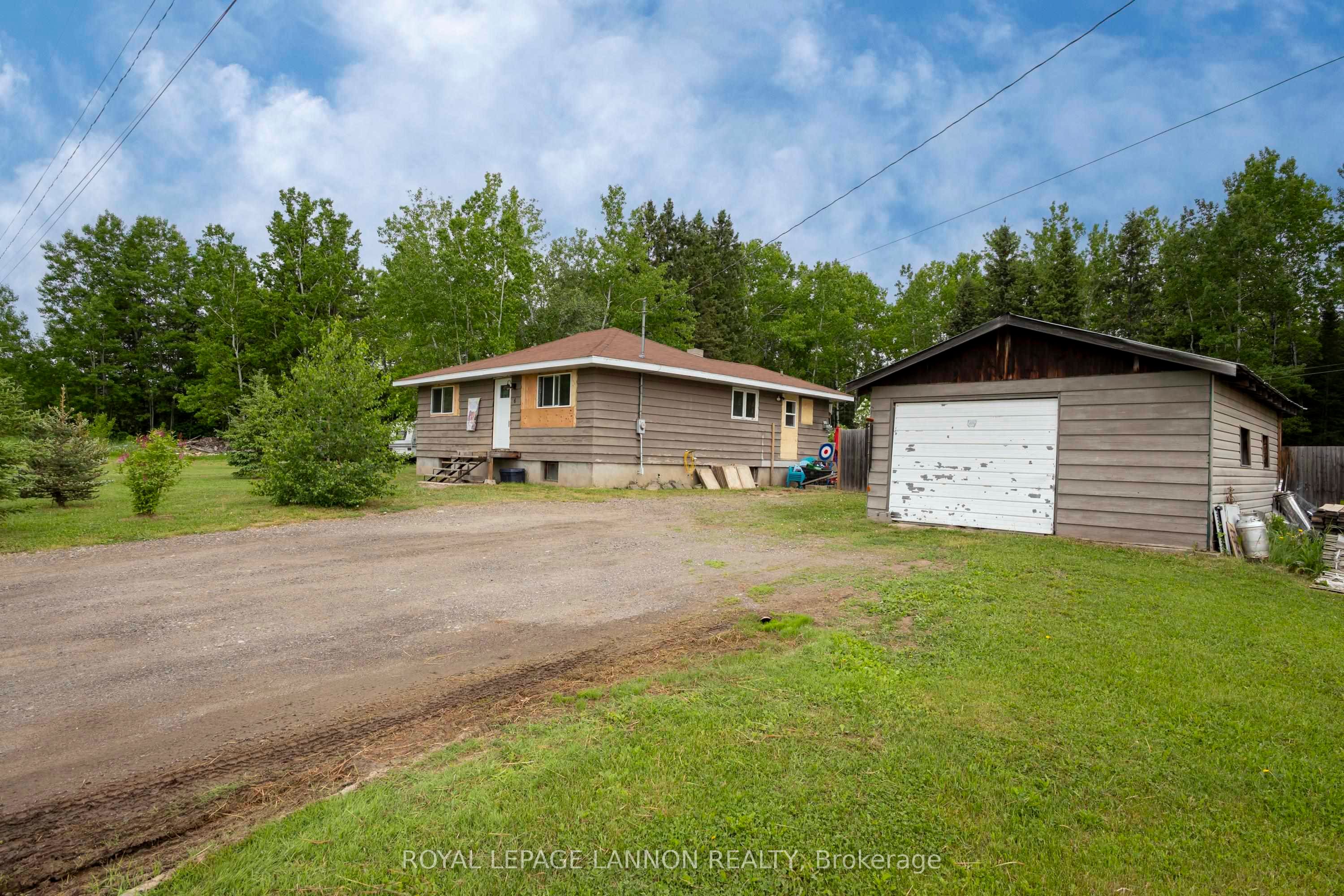 6 Hume Rd W, Conmee, ON P0T 1W0 photo 2