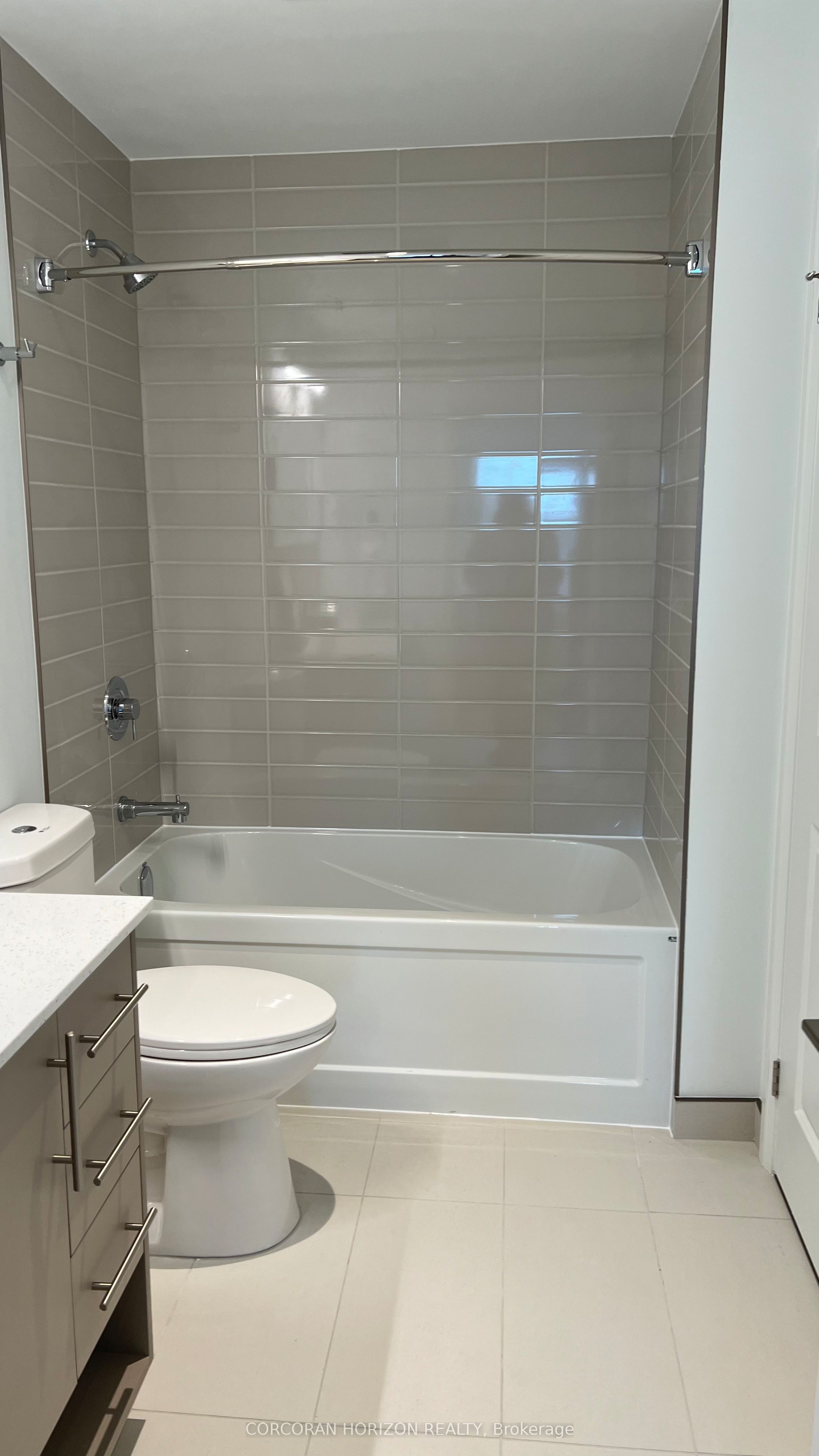 525 New Dundee Road 413, Kitchener, ON N2P 0K8 photo 4