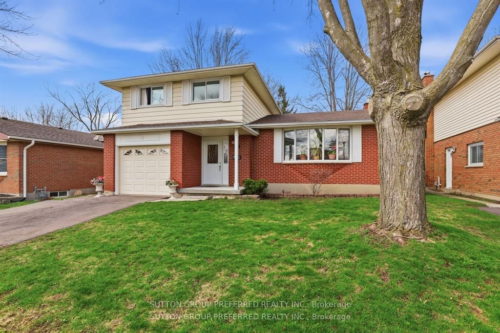 38 Alayne Crescent, London South, ON N6E 2A3