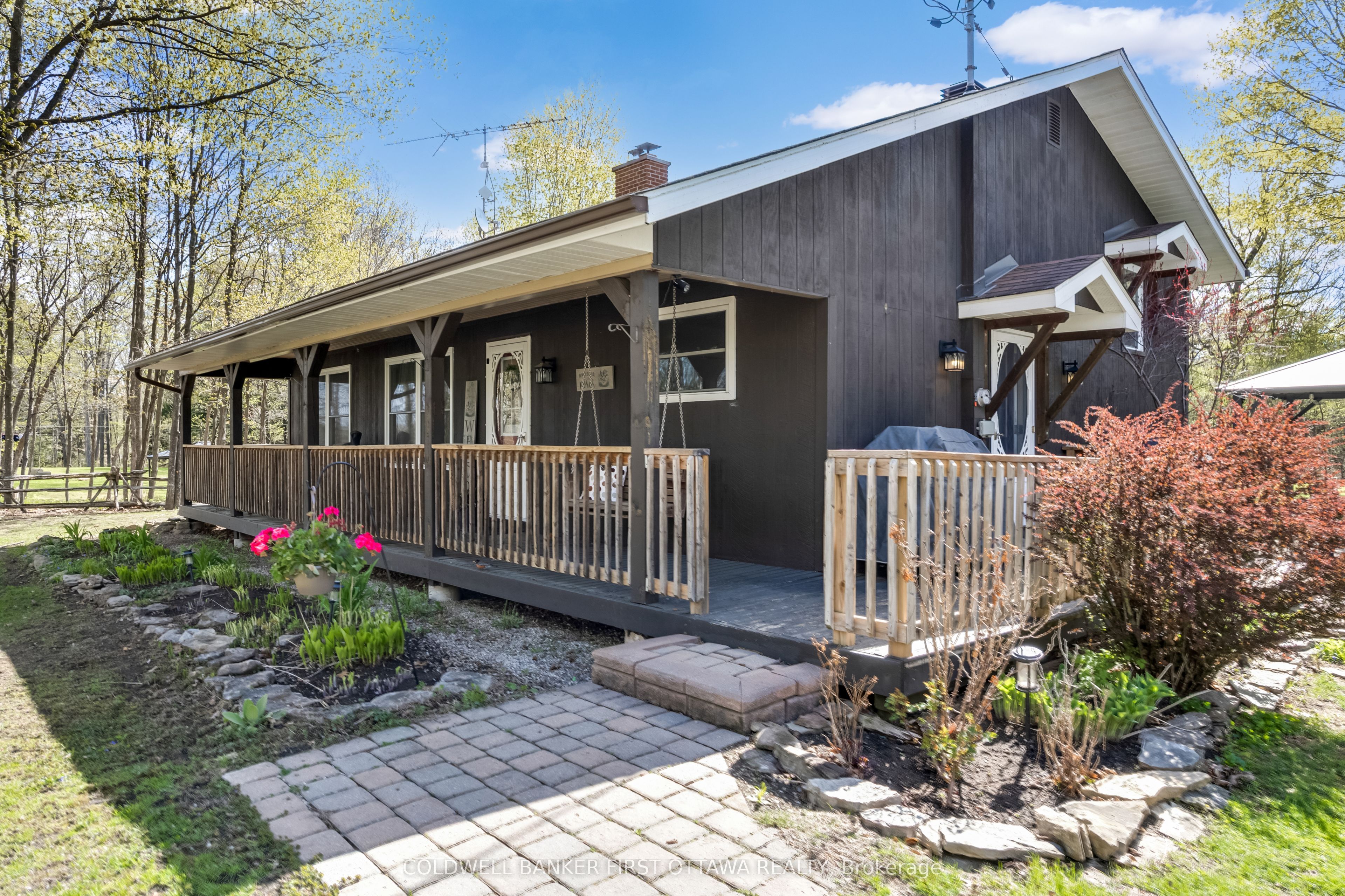 3 Tower Road, Rideau Lakes, ON K0G 1L0 photo 4