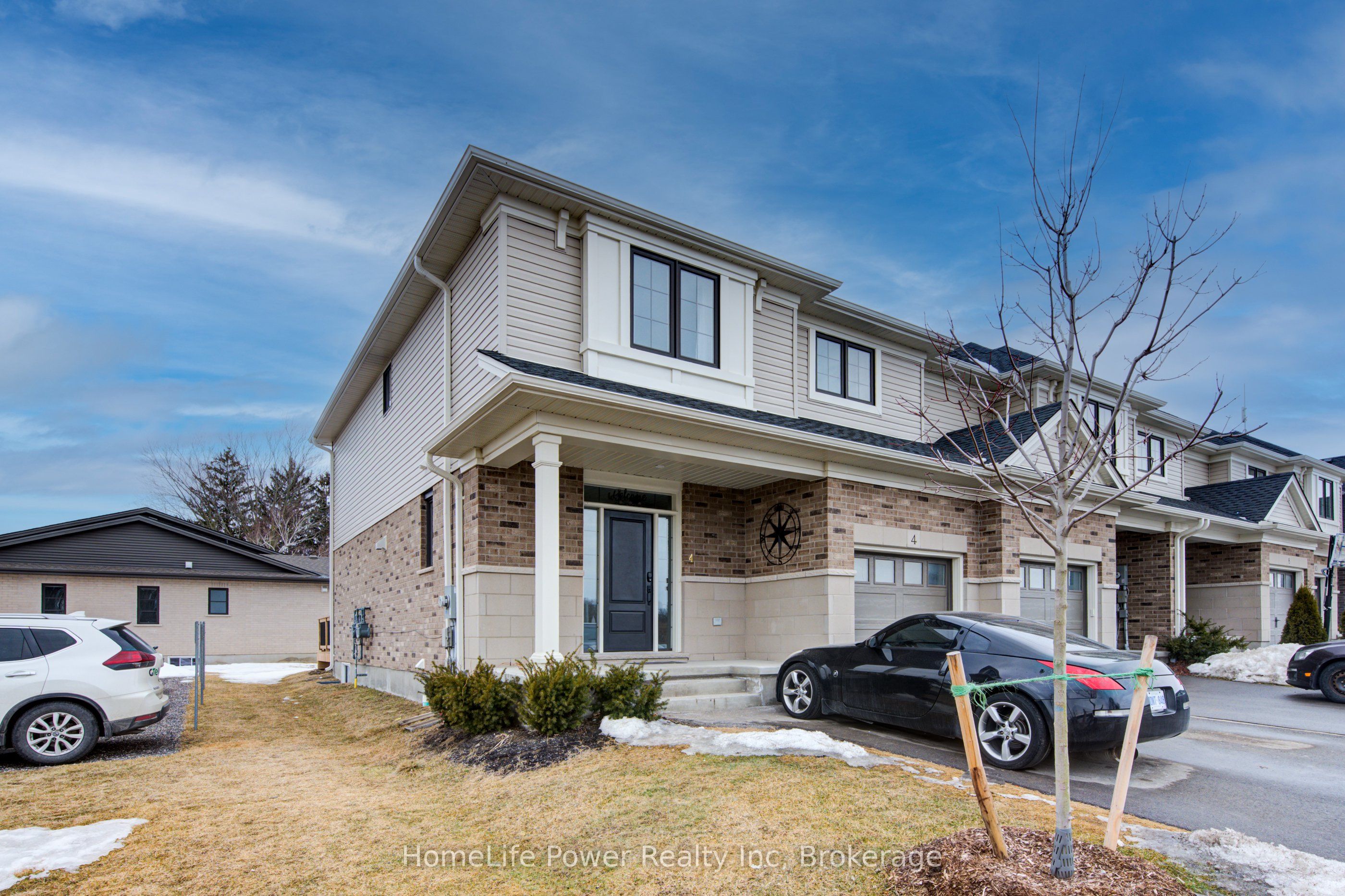 4 Braun Avenue, Tillsonburg, ON N4G 0K5 photo 3